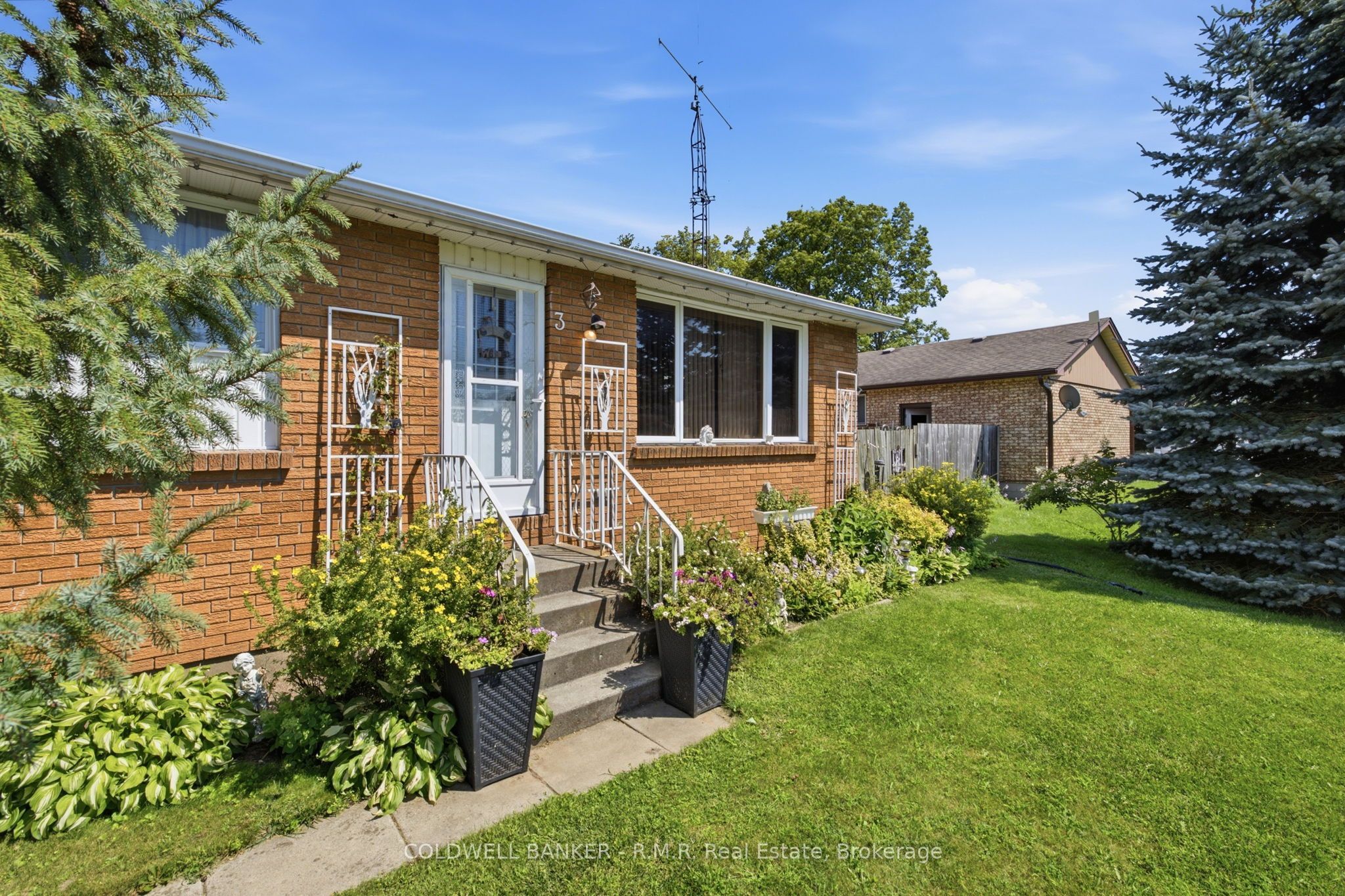 3 Coleman Crescent Property Photo 4