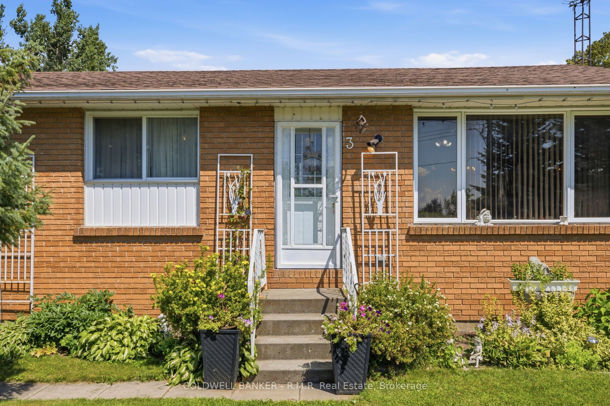 3 Coleman Crescent Property Photo 5