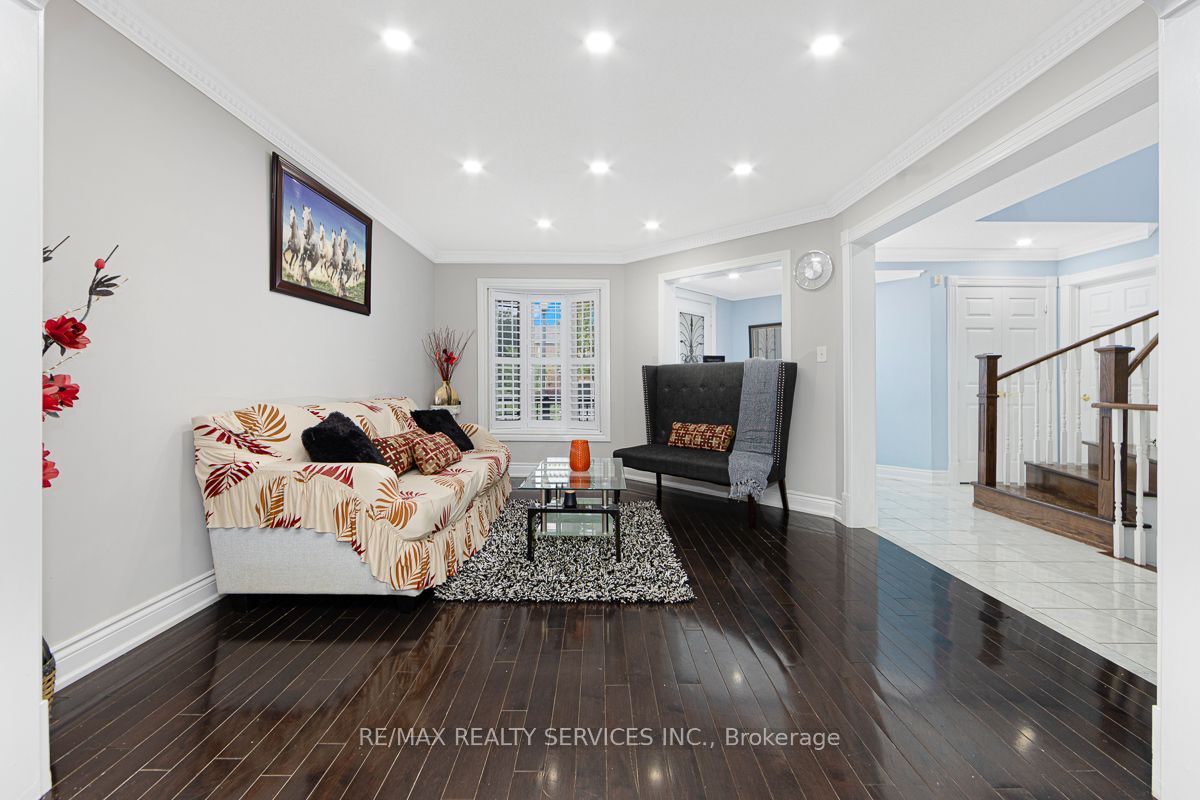 64 Strickland Drive Property Photo 8