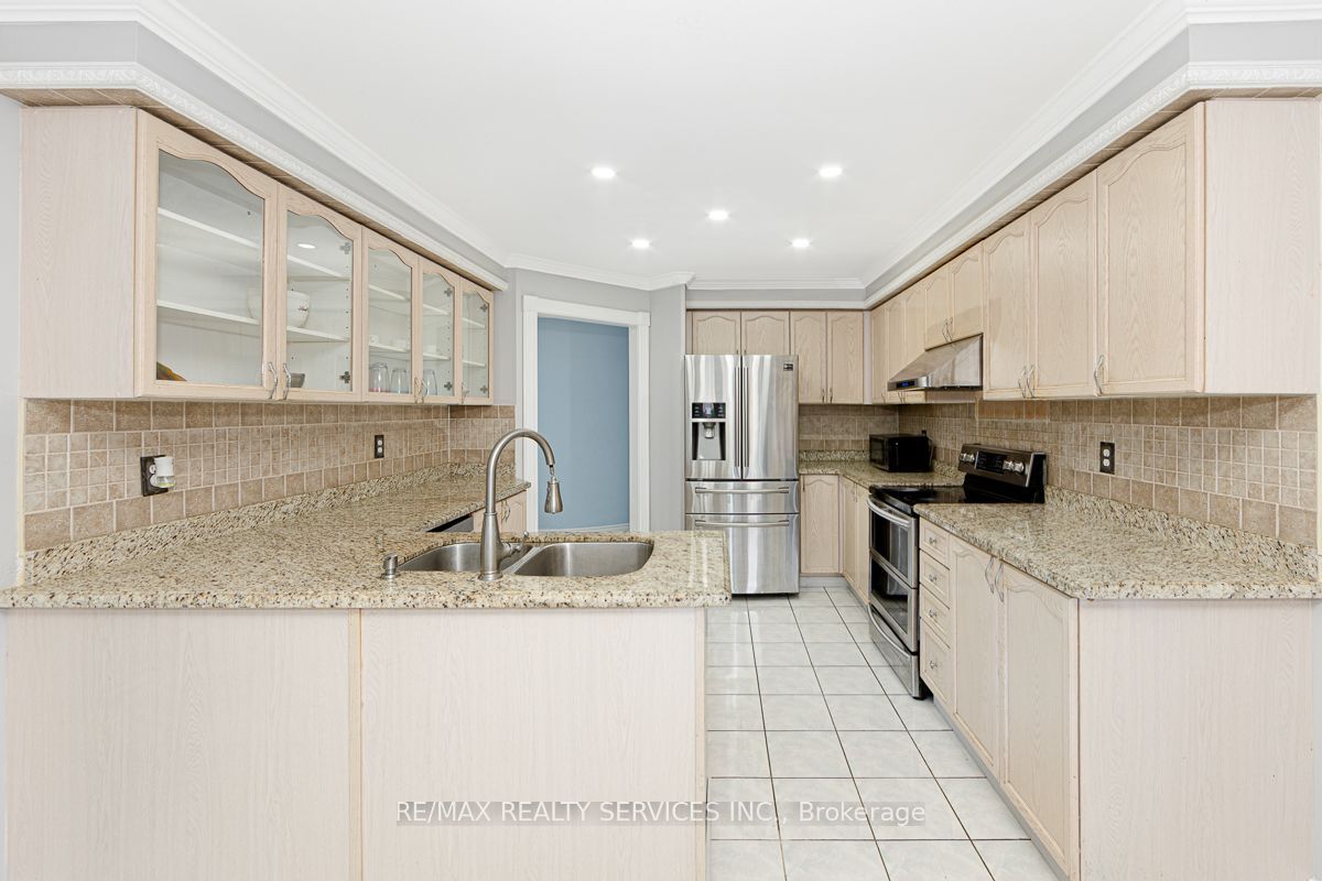 64 Strickland Drive Property Photo 13