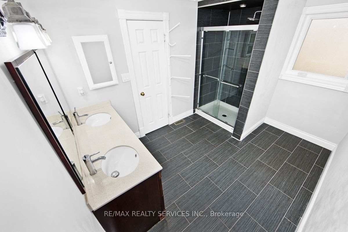 64 Strickland Drive Property Photo 23