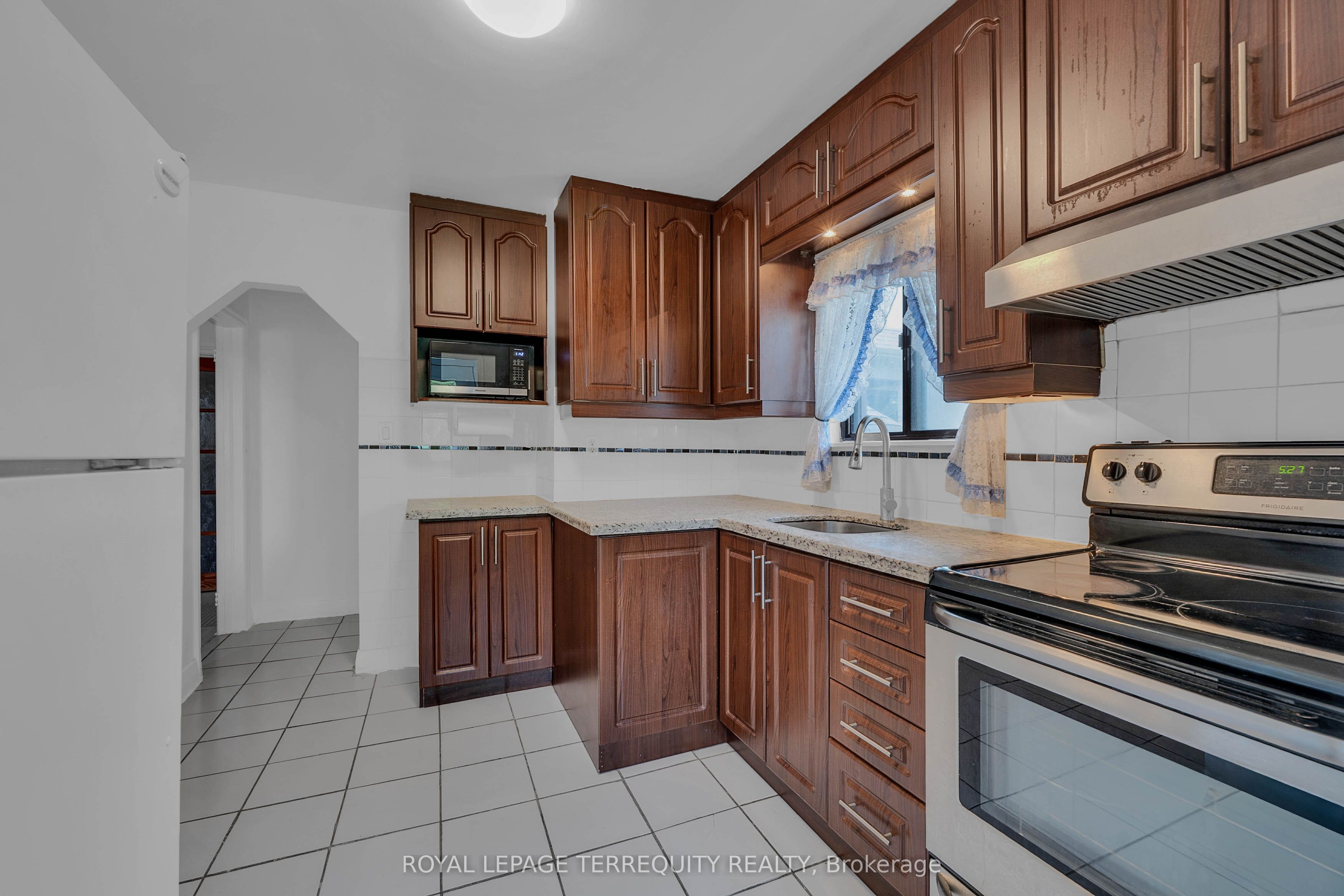 4 Harris Park Drive Property Photo 11