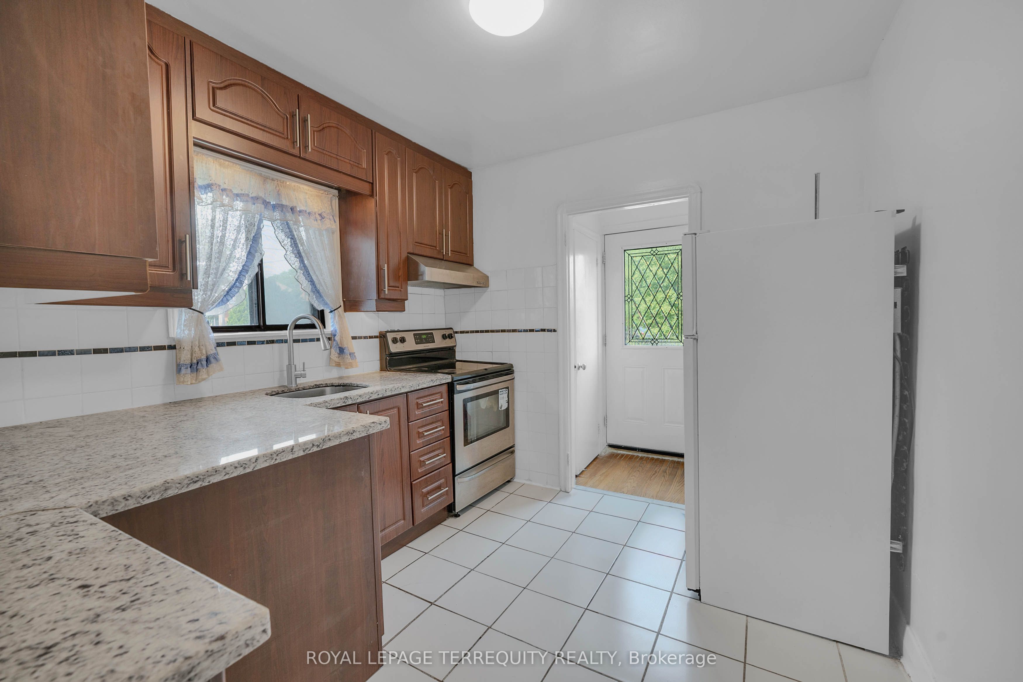 4 Harris Park Drive Property Photo 12