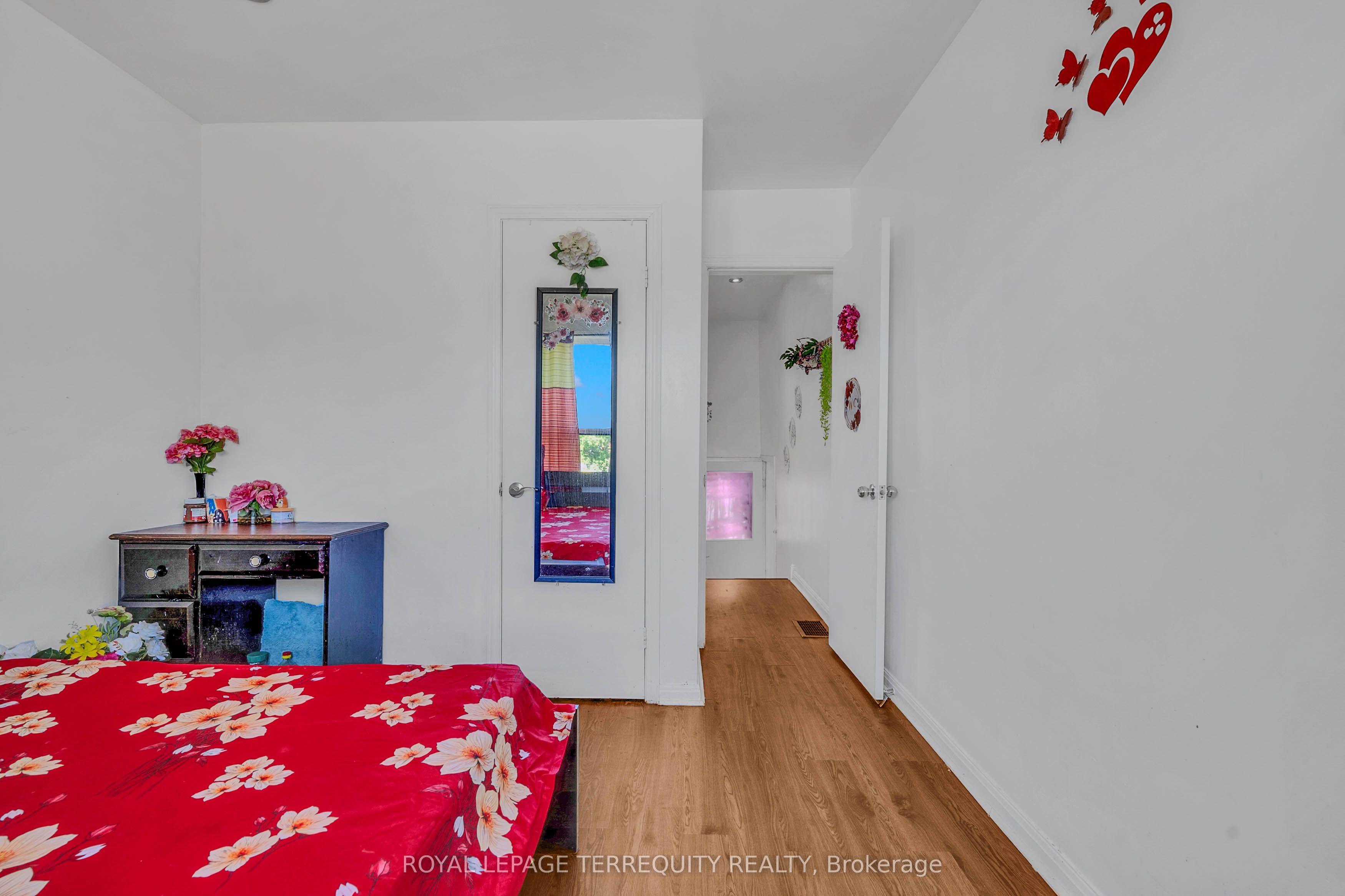 4 Harris Park Drive Property Photo 23