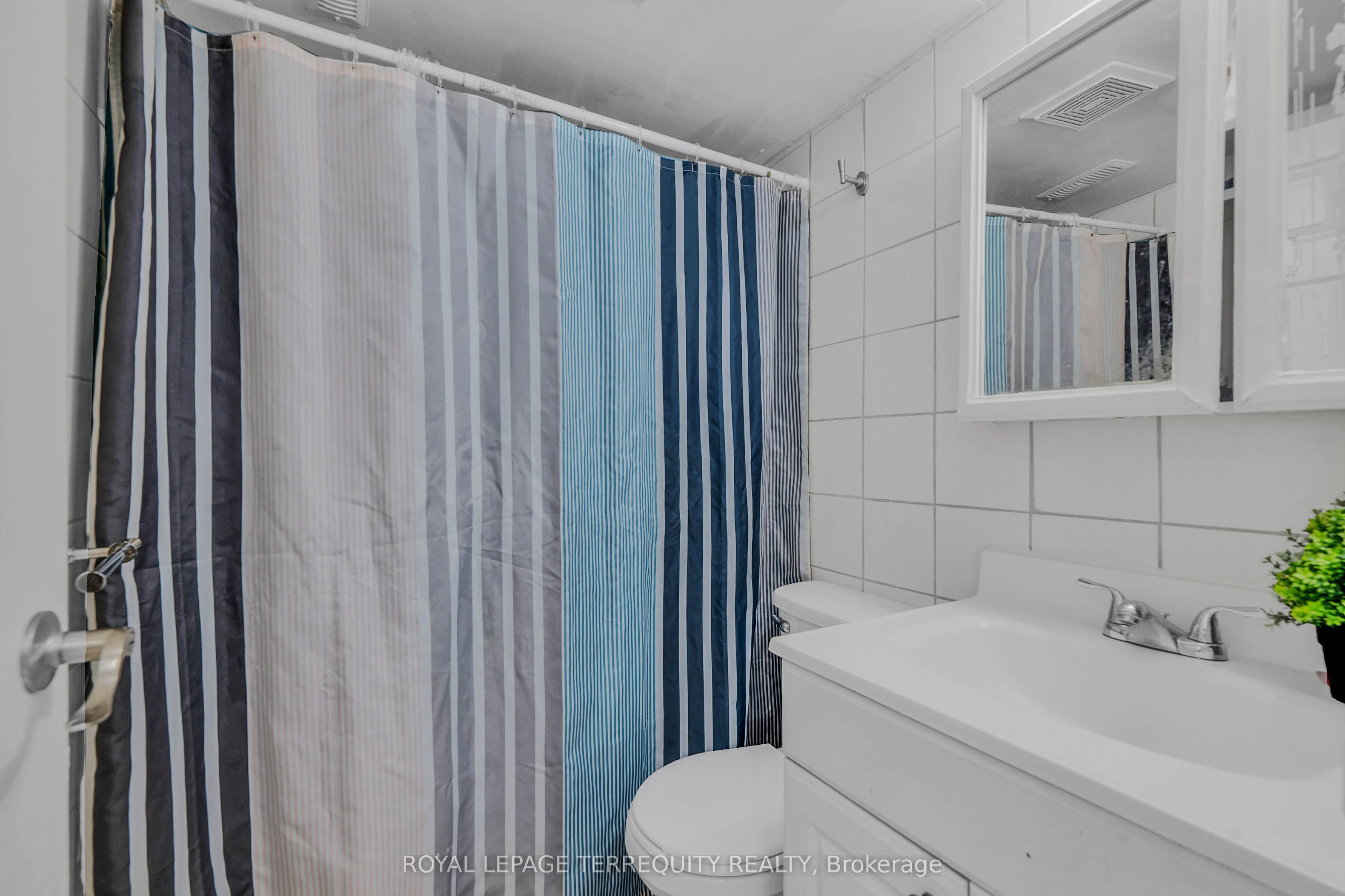 4 Harris Park Drive Property Photo 26