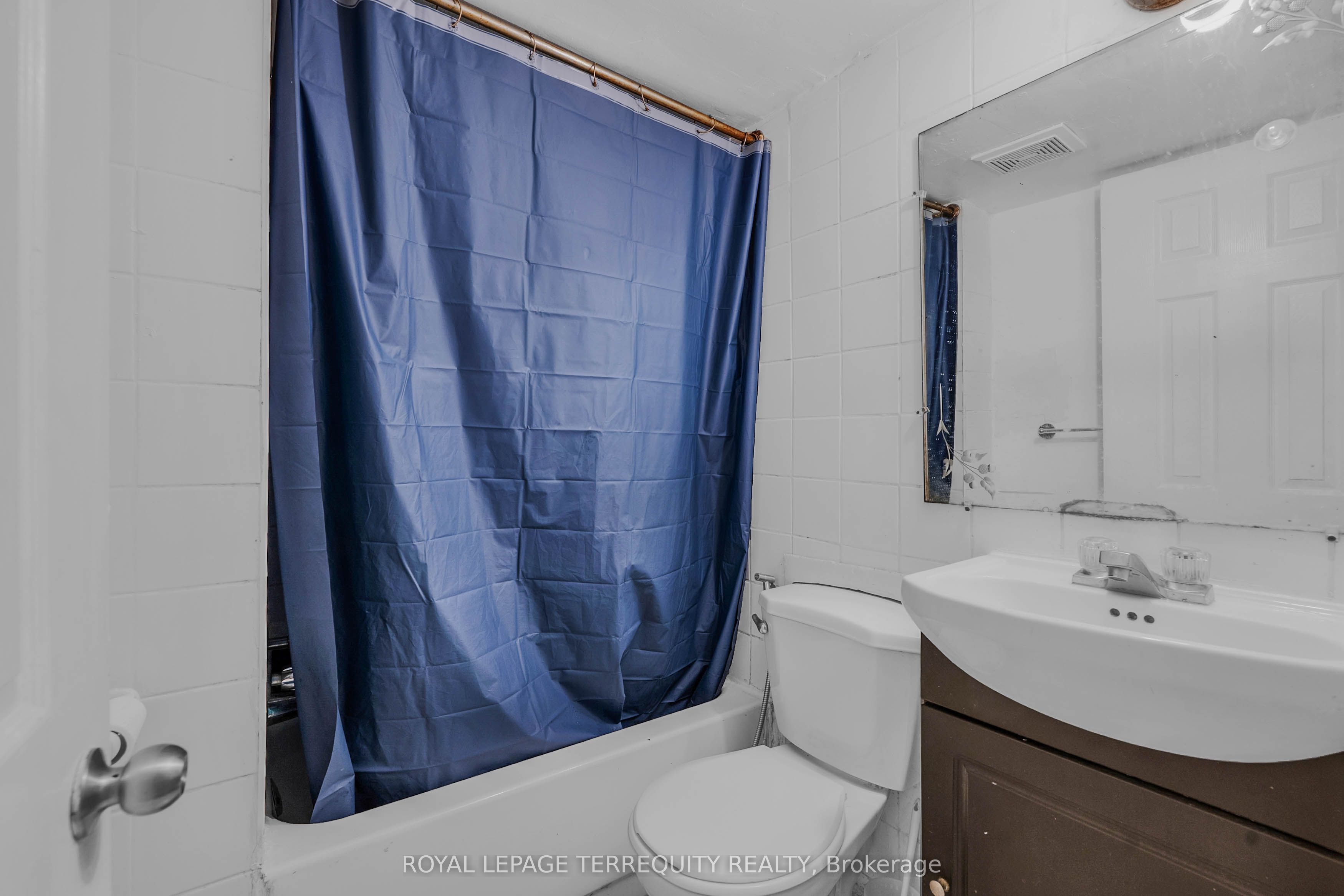 4 Harris Park Drive Property Photo 40