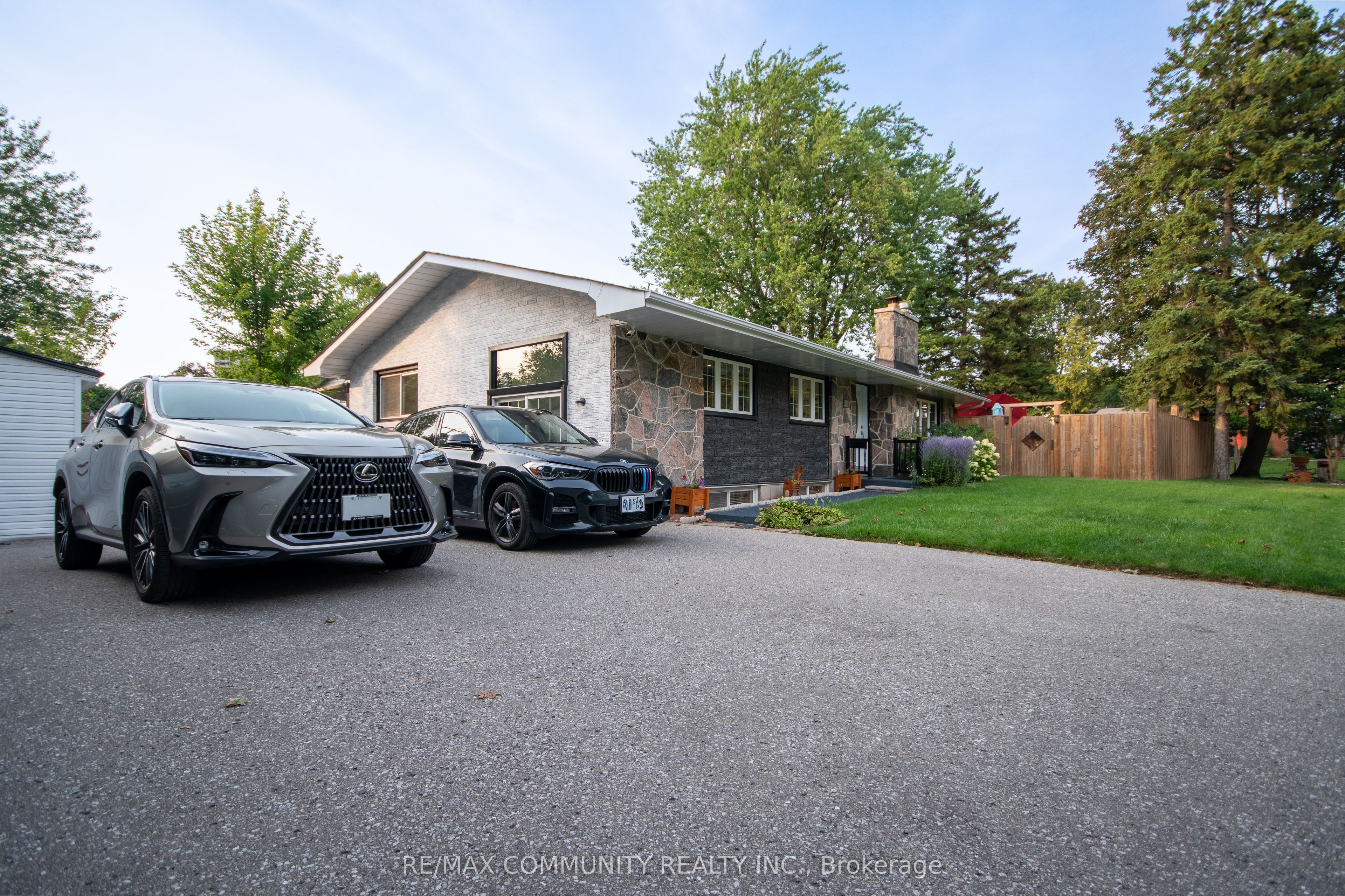 167 Simpson Road Property Photo 3