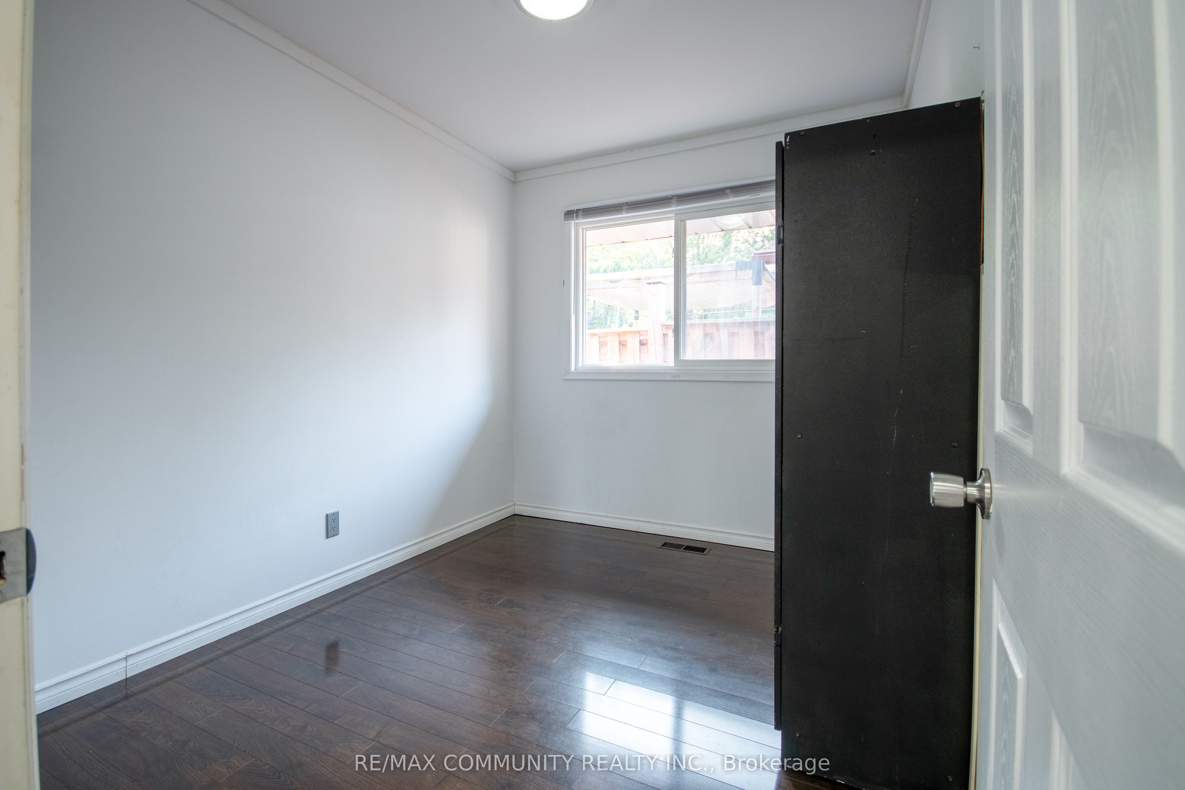 167 Simpson Road Property Photo 12