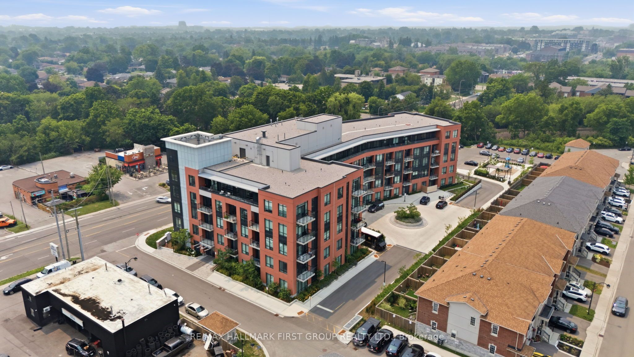 1010 Dundas St E Street 325 Property Photo 1