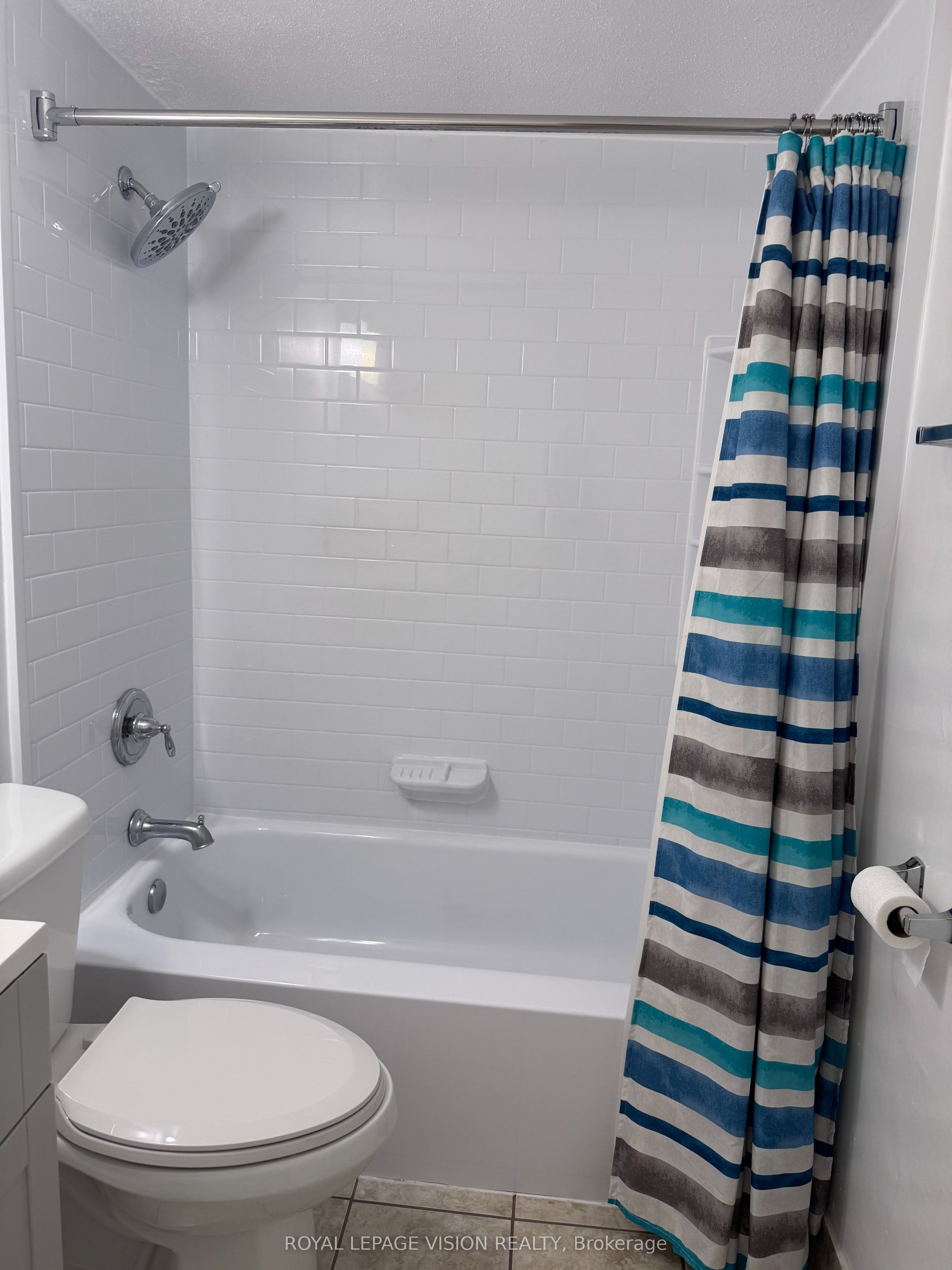 5 Massey Square 2801 Property Photo 9