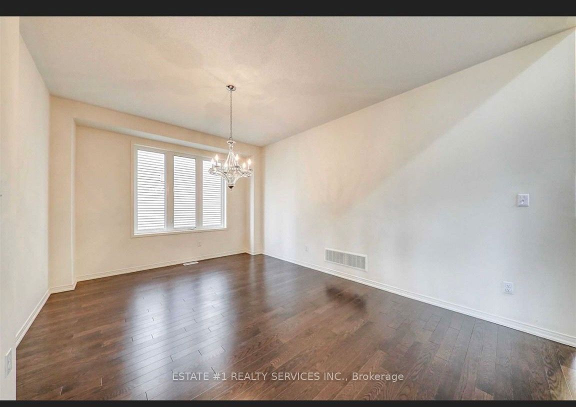 153 Dance Act Avenue Upper Property Photo 10