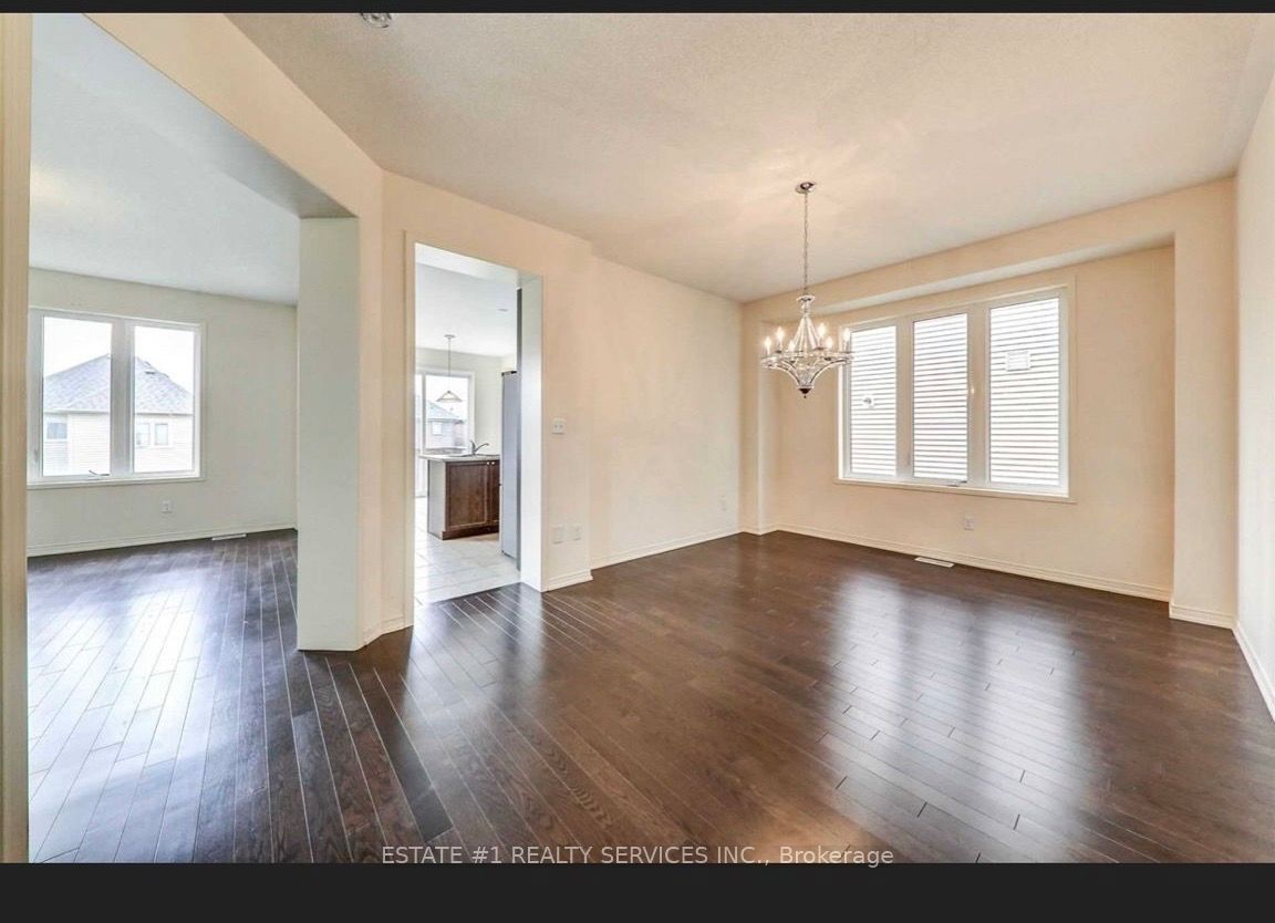 153 Dance Act Avenue Upper Property Photo 11