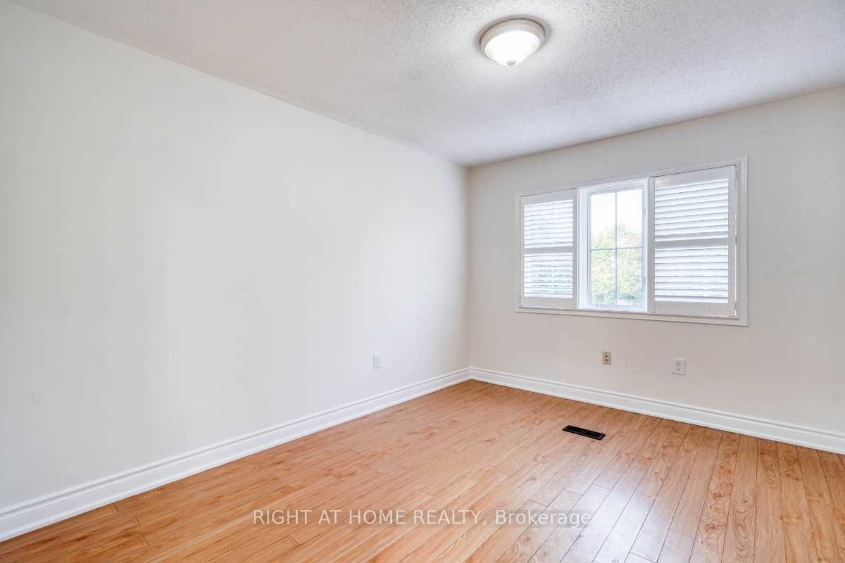 2304 Winlord Place Property Photo 16