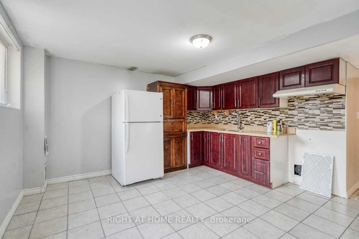 2304 Winlord Place Property Photo 19