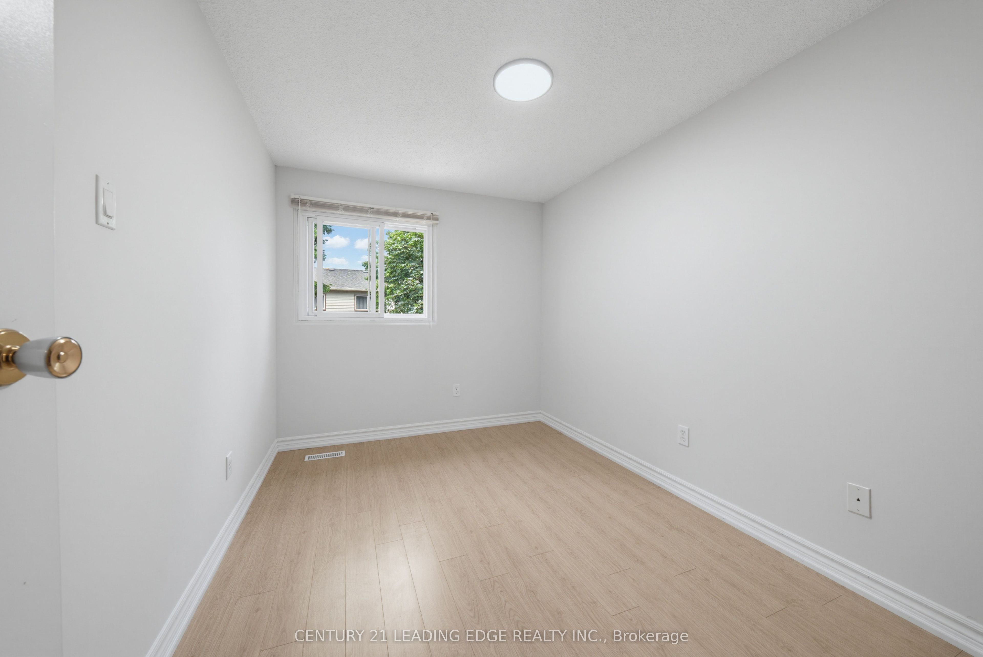 109 Phalen Crescent Property Photo 21