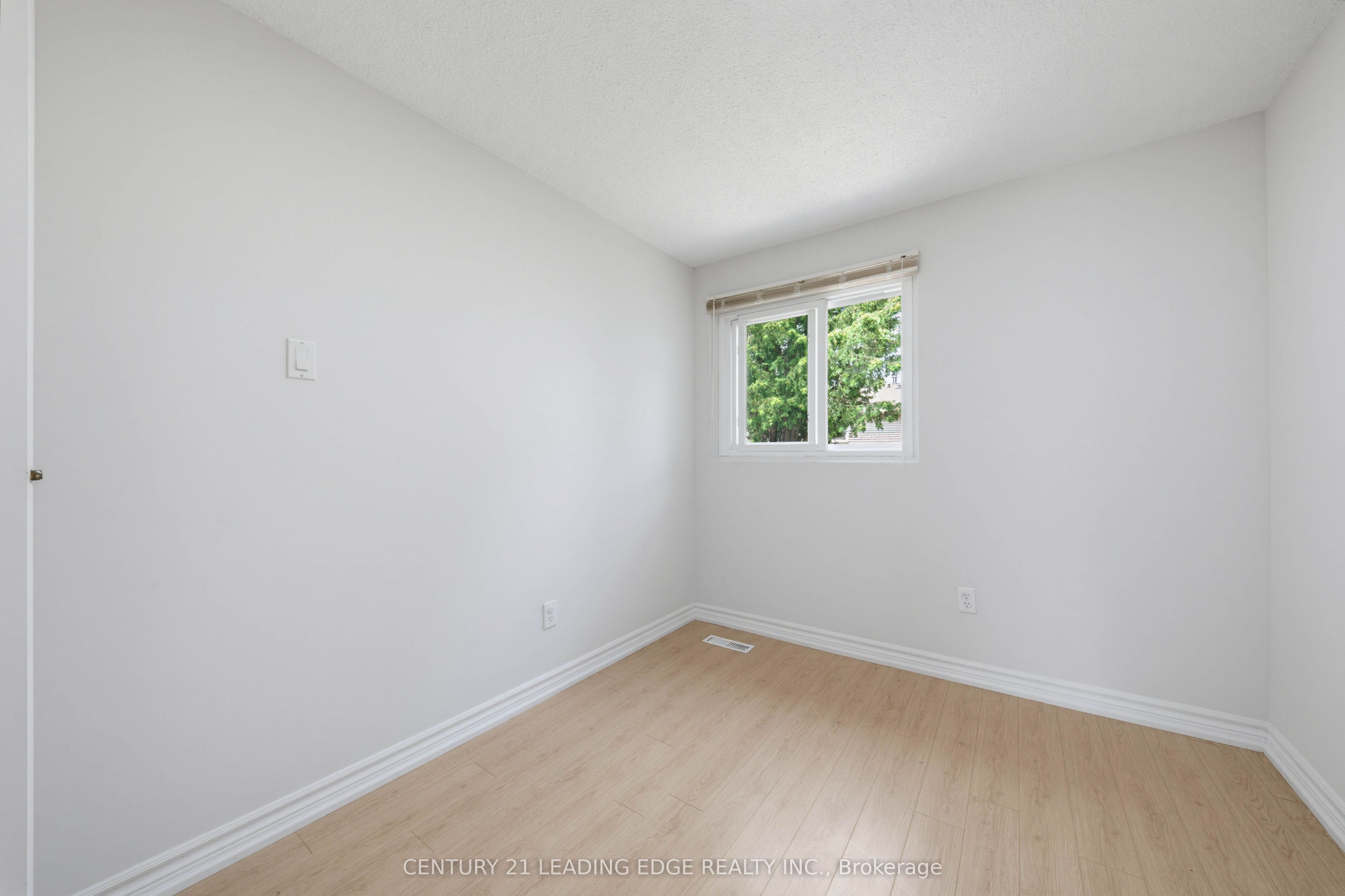 109 Phalen Crescent Property Photo 23