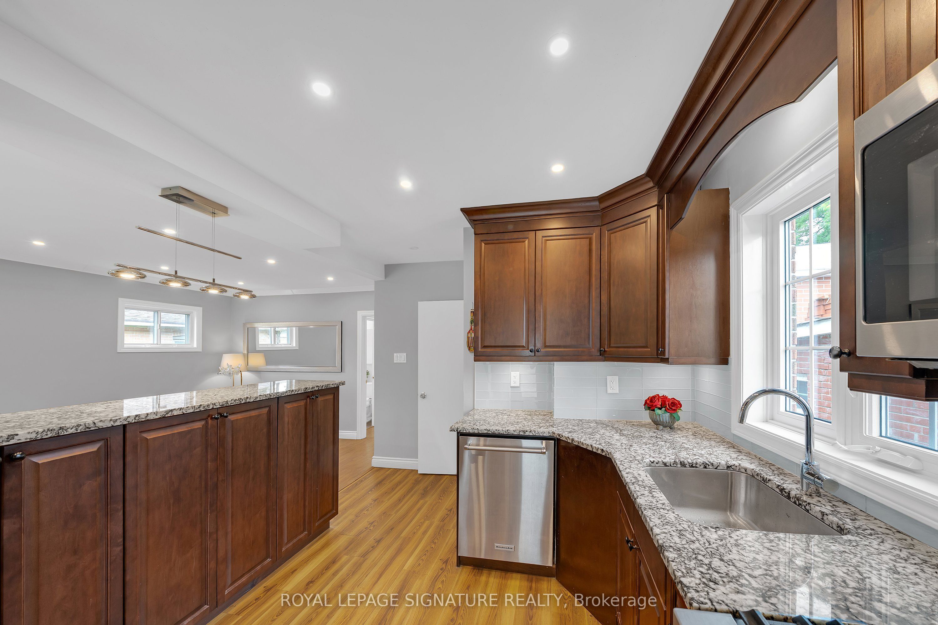 118 Rexleigh Drive Property Photo 14