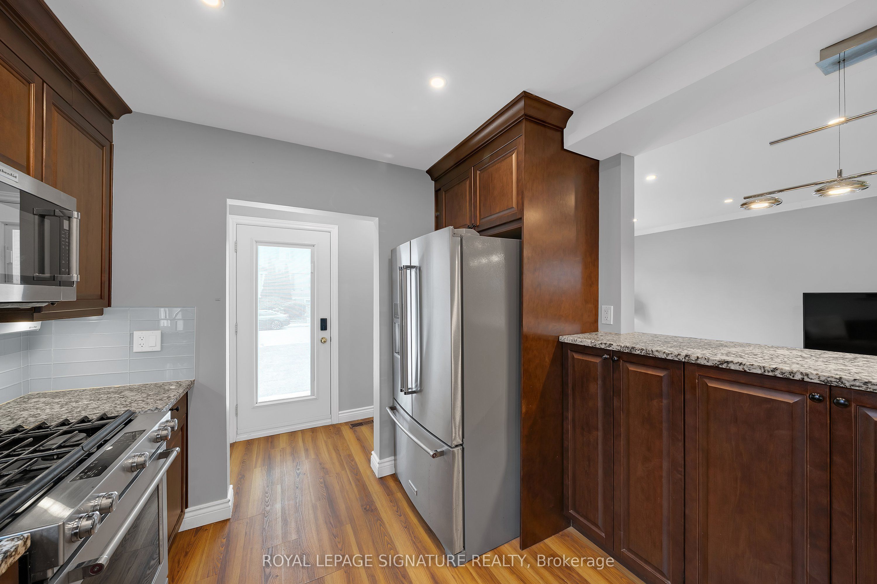 118 Rexleigh Drive Property Photo 16