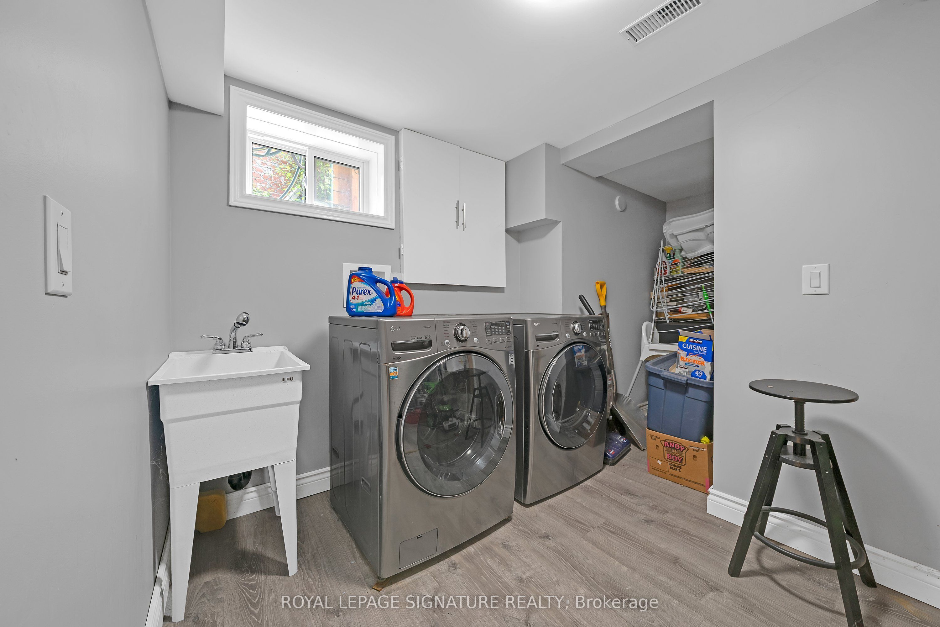 118 Rexleigh Drive Property Photo 28
