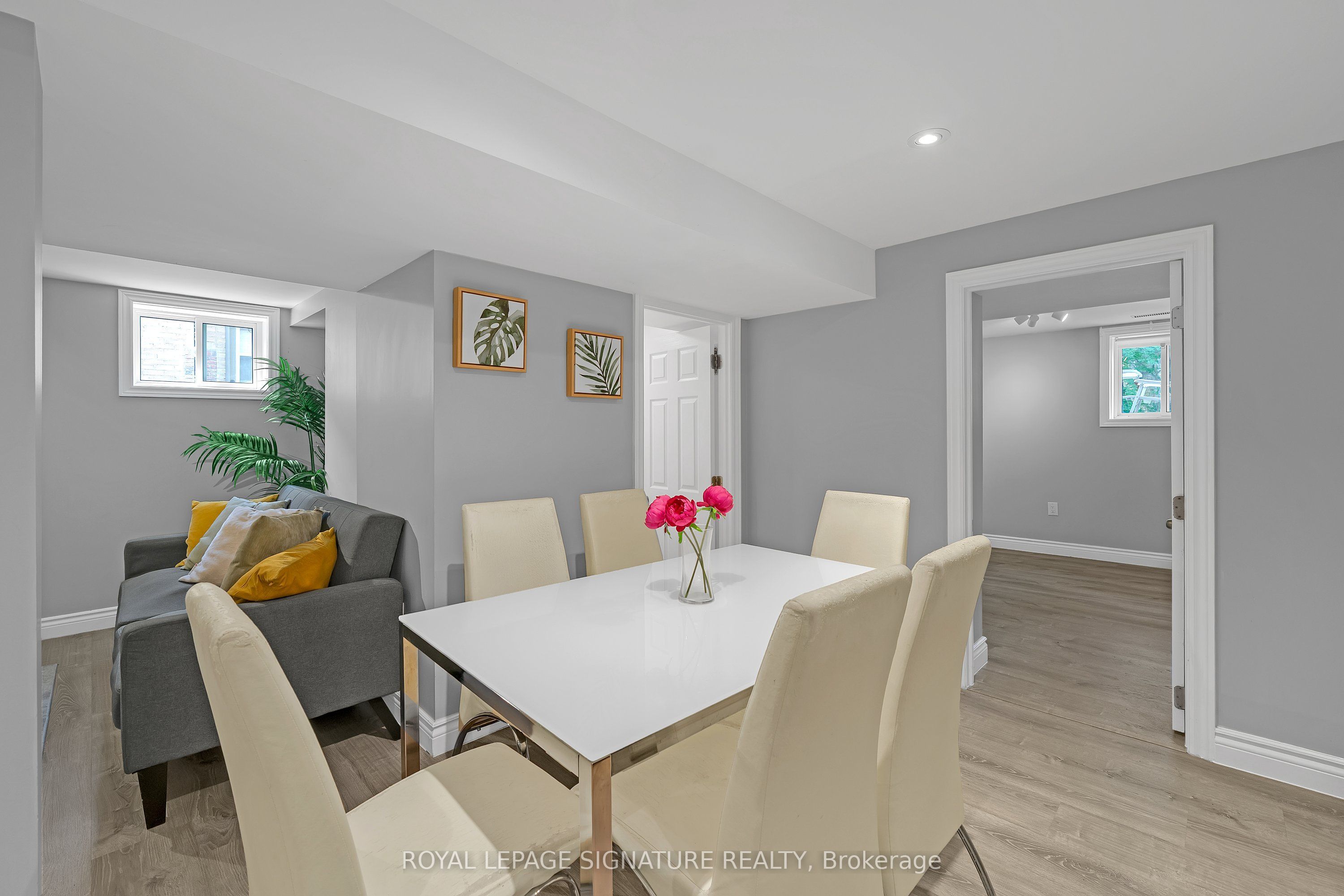 118 Rexleigh Drive Property Photo 36
