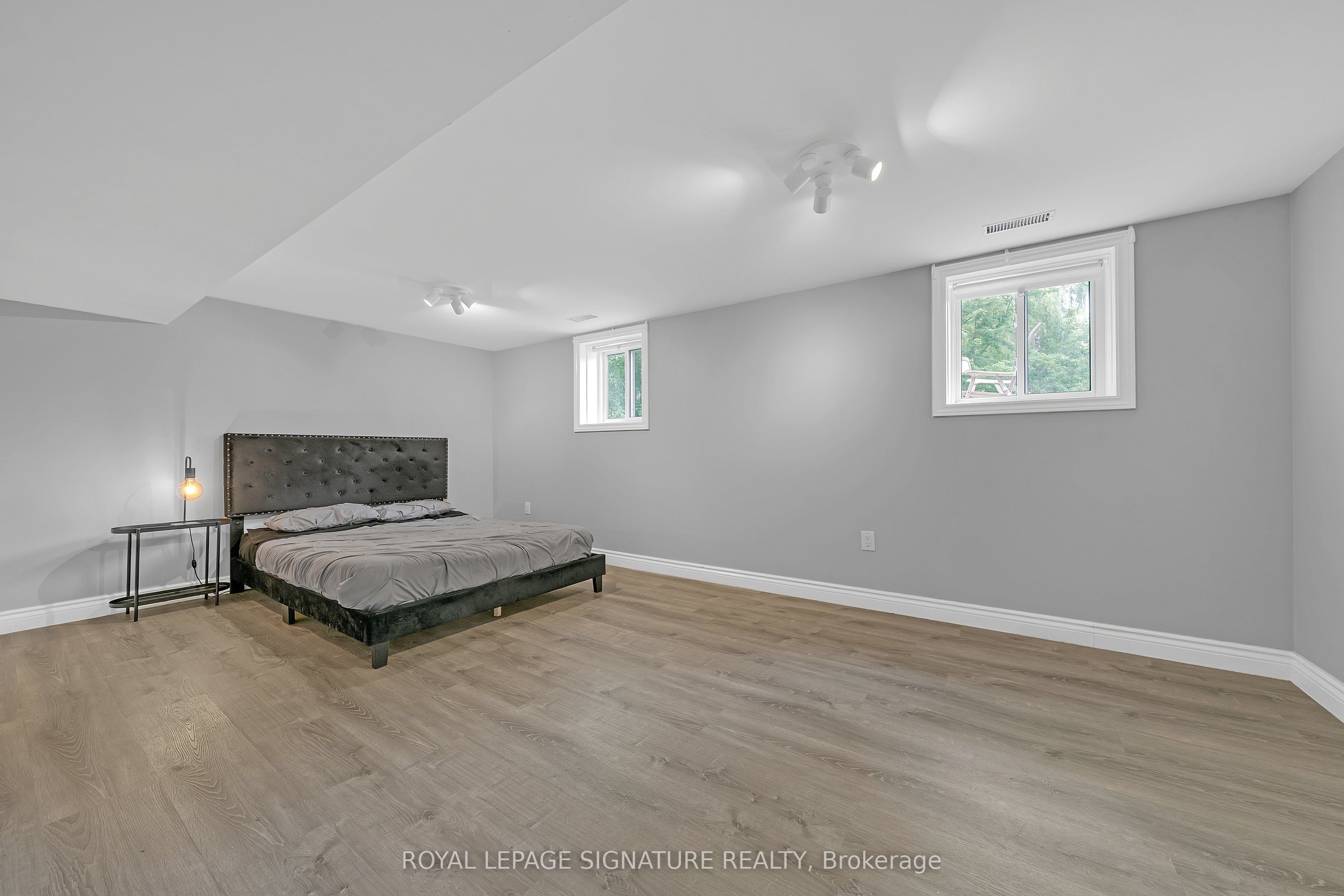 118 Rexleigh Drive Property Photo 42