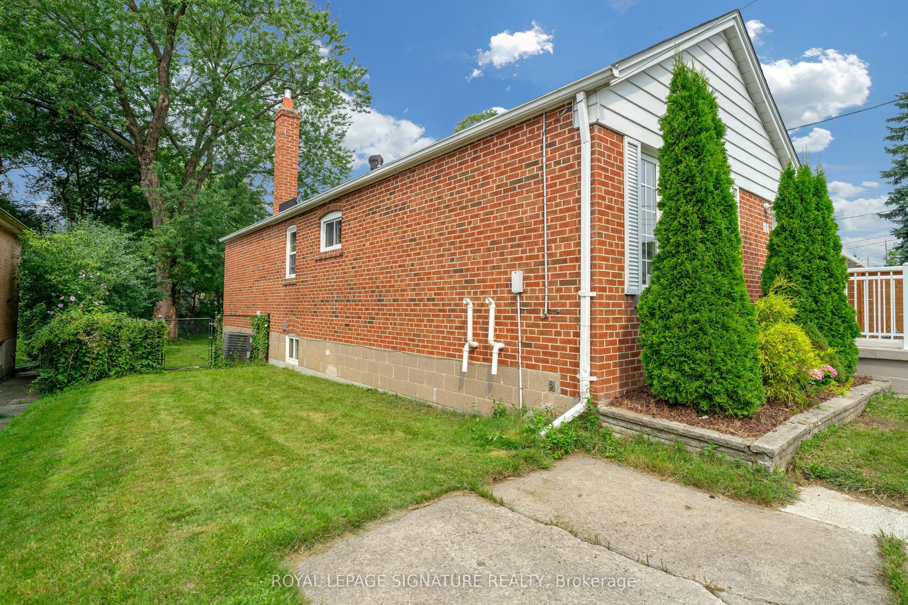 118 Rexleigh Drive Property Photo 43