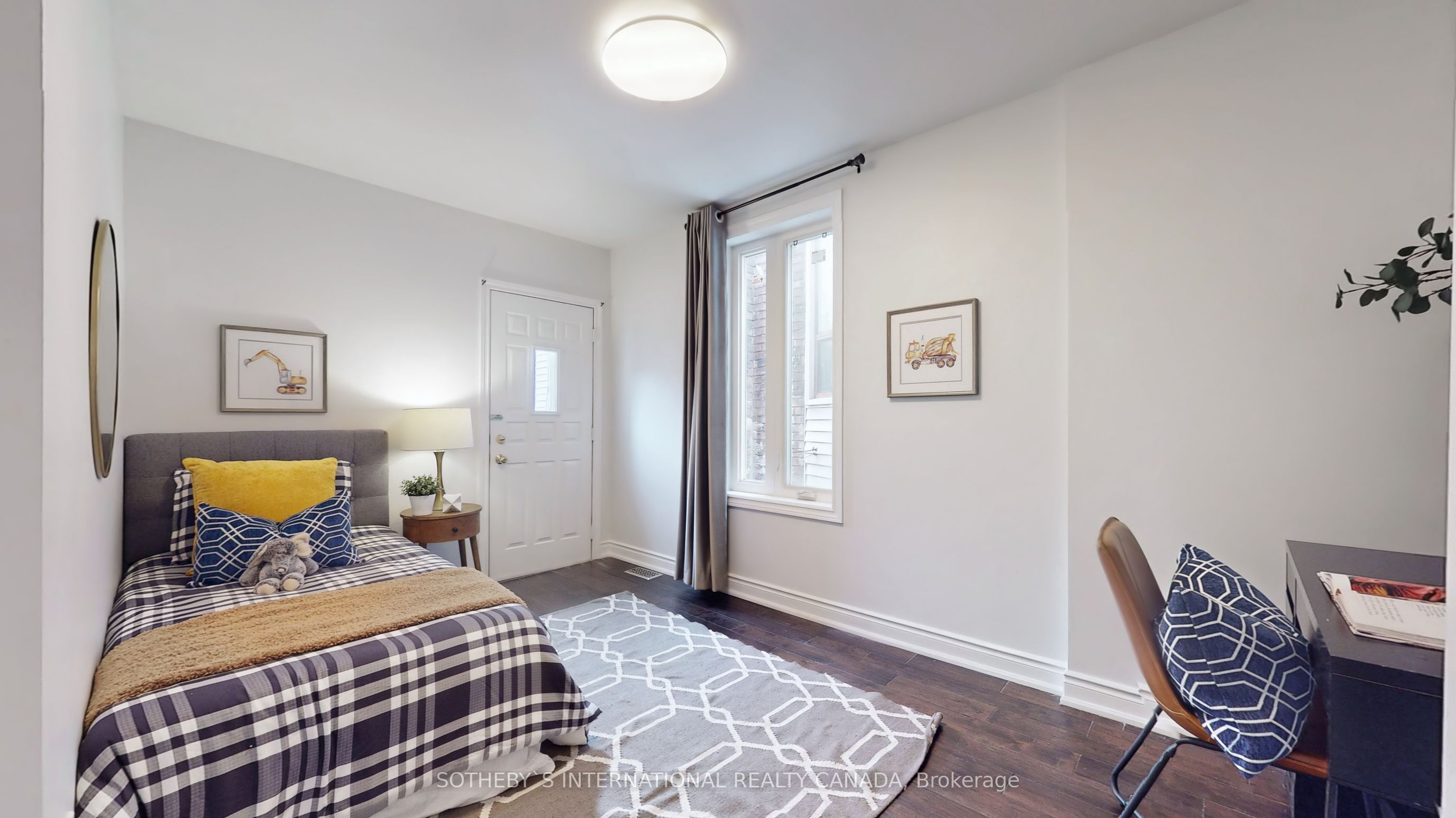 1271 Gerrard Street E Property Photo 17