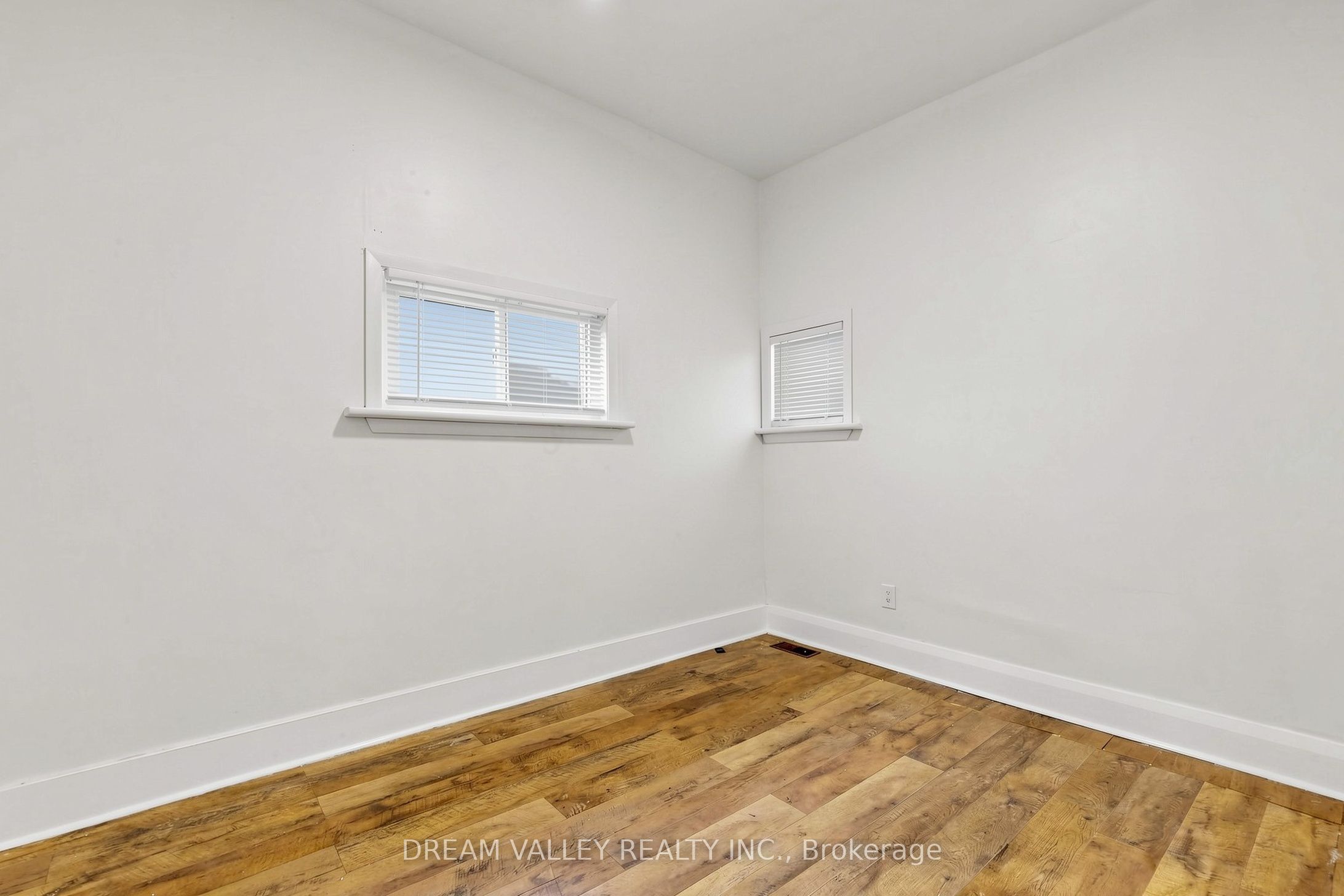 47 Laurel Avenue Property Photo 13