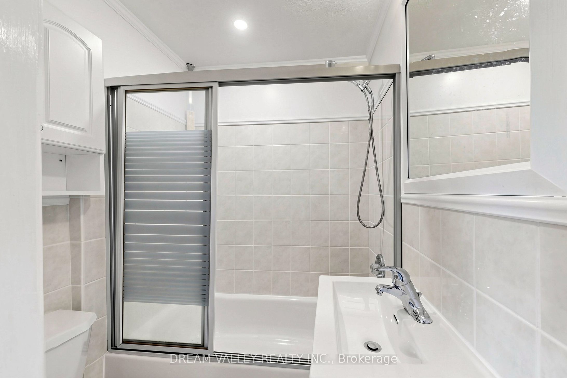 47 Laurel Avenue Property Photo 18