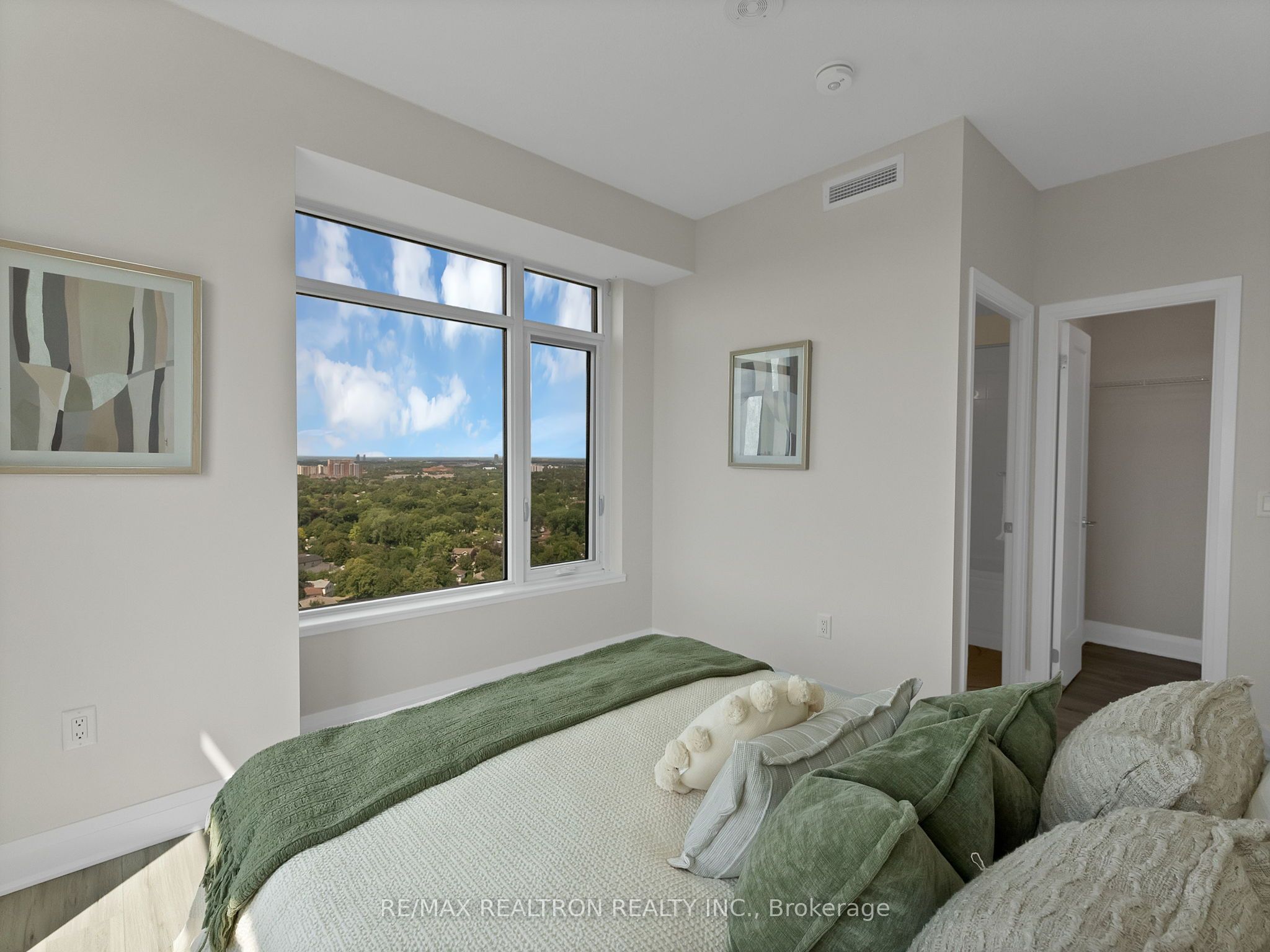 3220 Sheppard Avenue E 1702 Property Photo 17