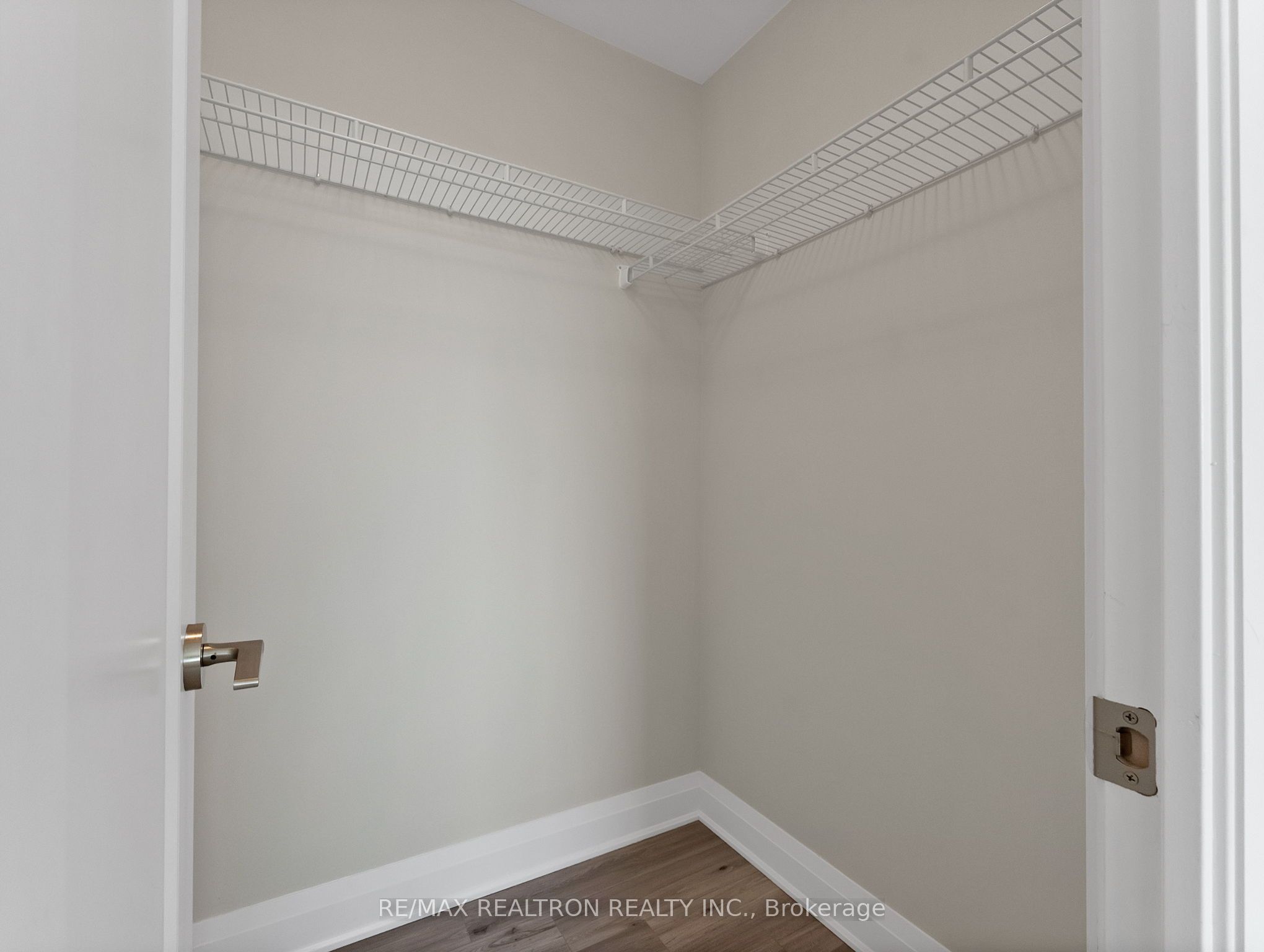 3220 Sheppard Avenue E 1702 Property Photo 26