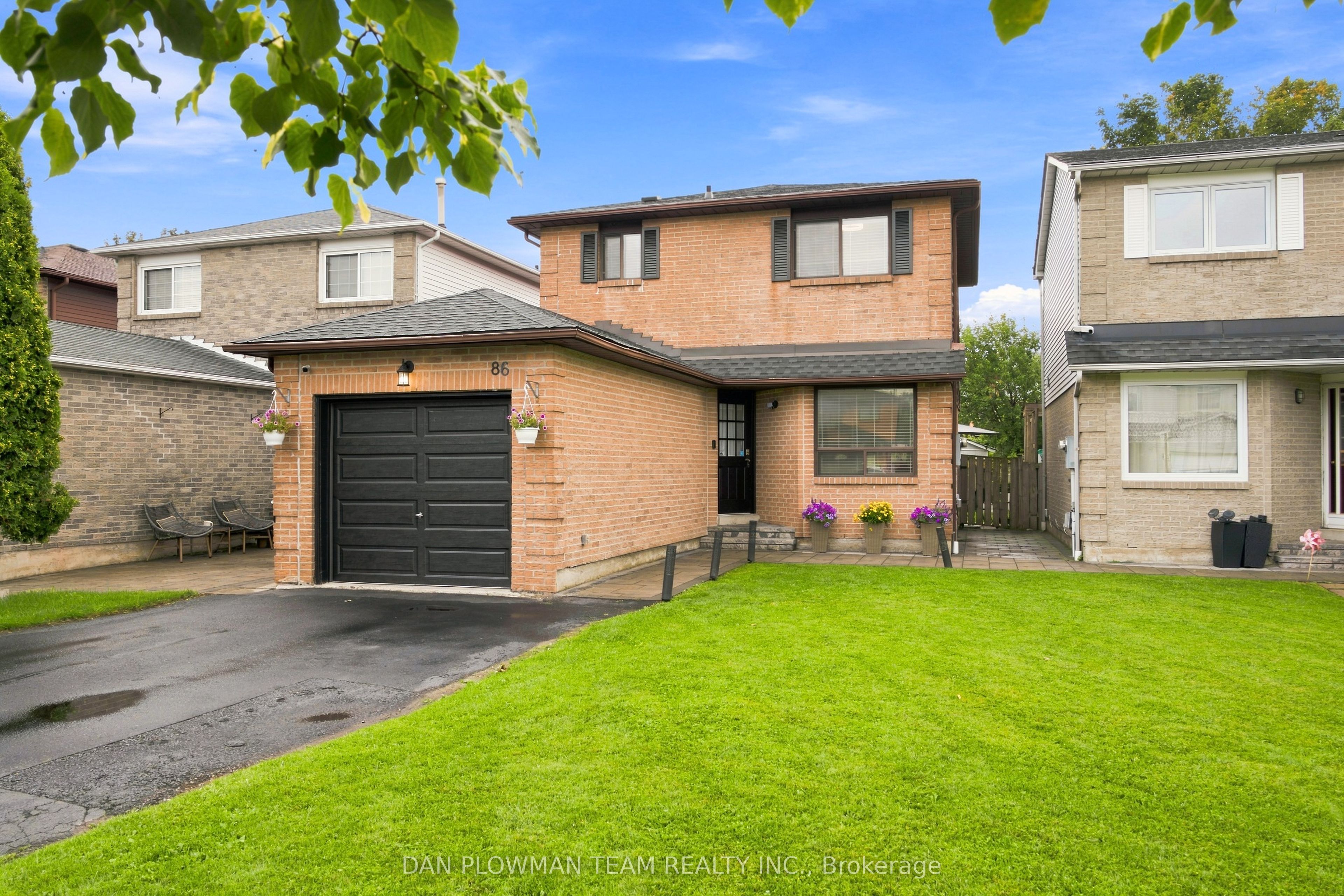 86 Barnes Drive Property Photo 1