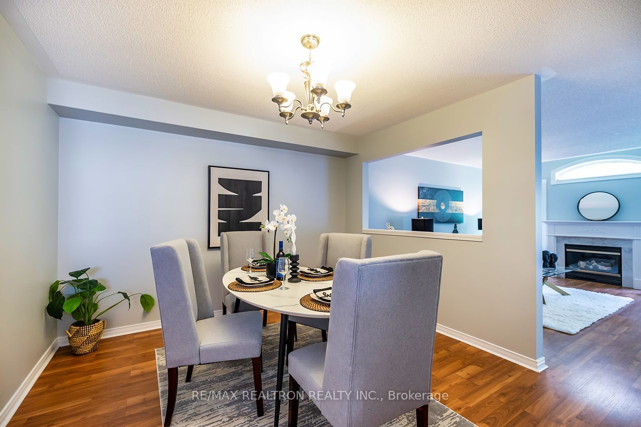 82 Beachgrove Crescent Property Photo 6