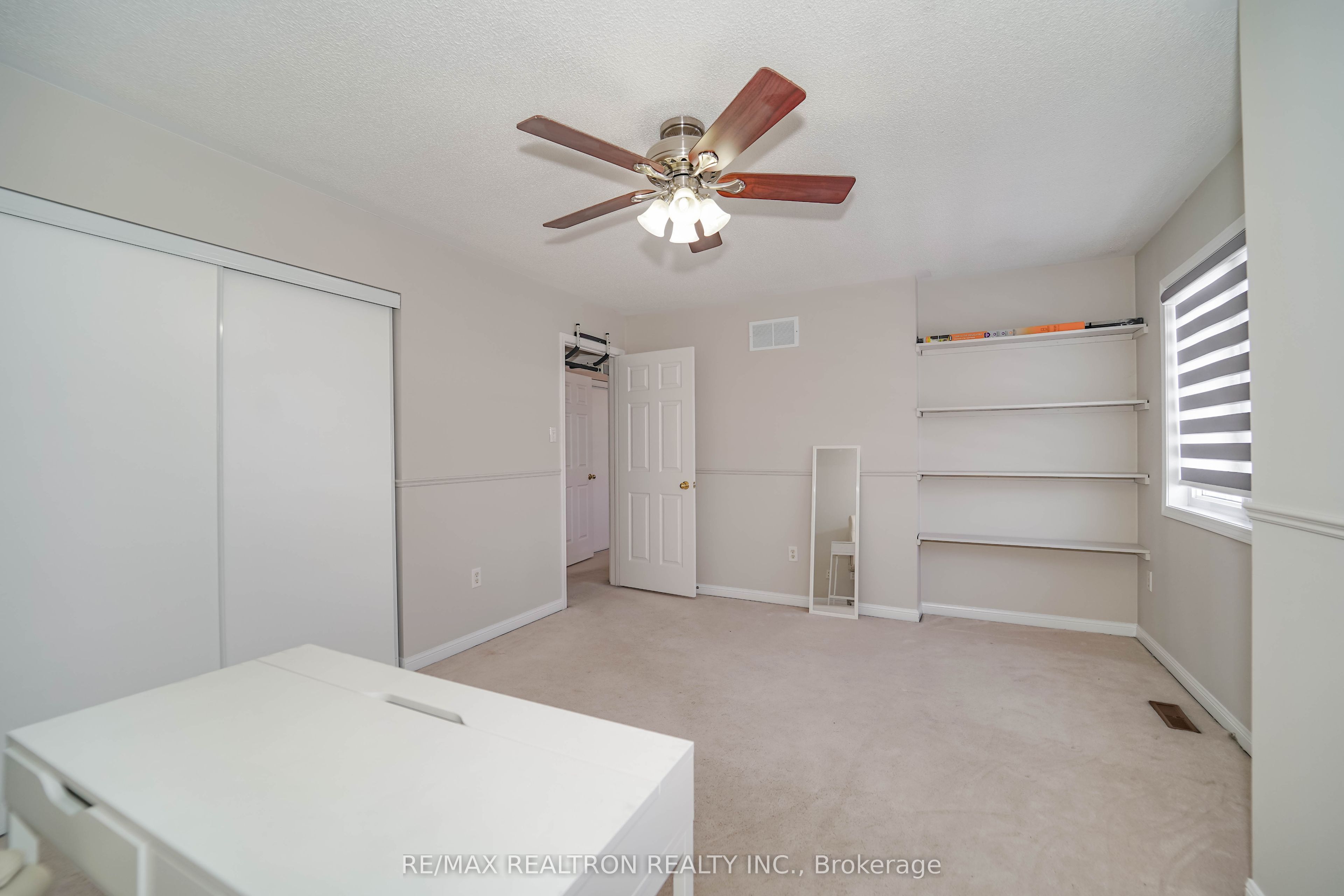 59 Scottsdale Drive Property Photo 25