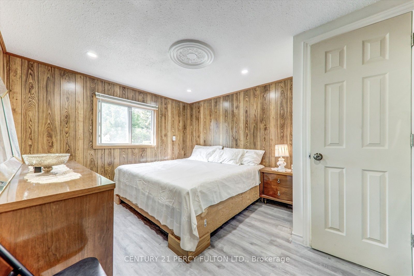 135 Cedar Crest Beach Road Property Photo 7