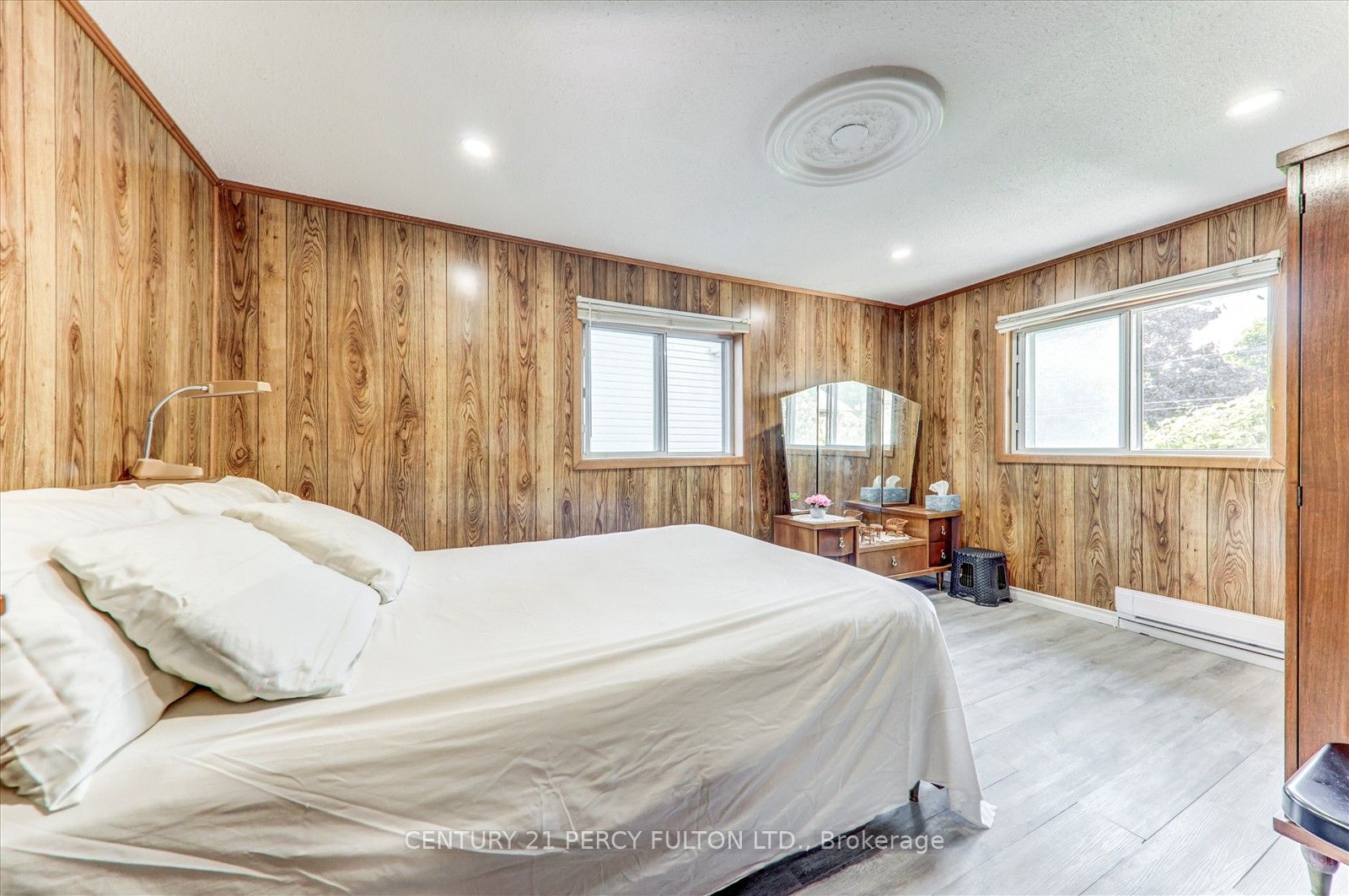 135 Cedar Crest Beach Road Property Photo 11