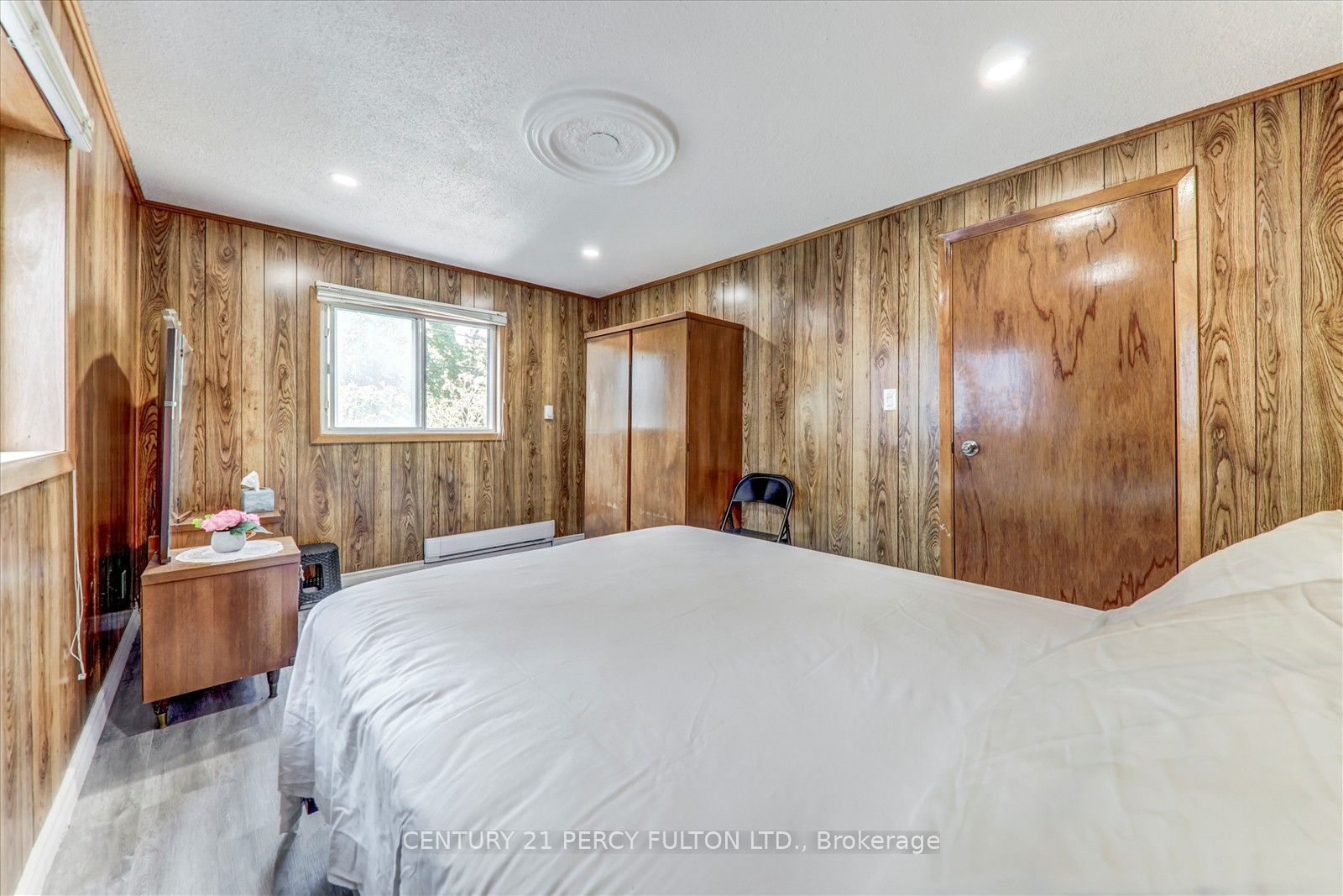 135 Cedar Crest Beach Road Property Photo 12