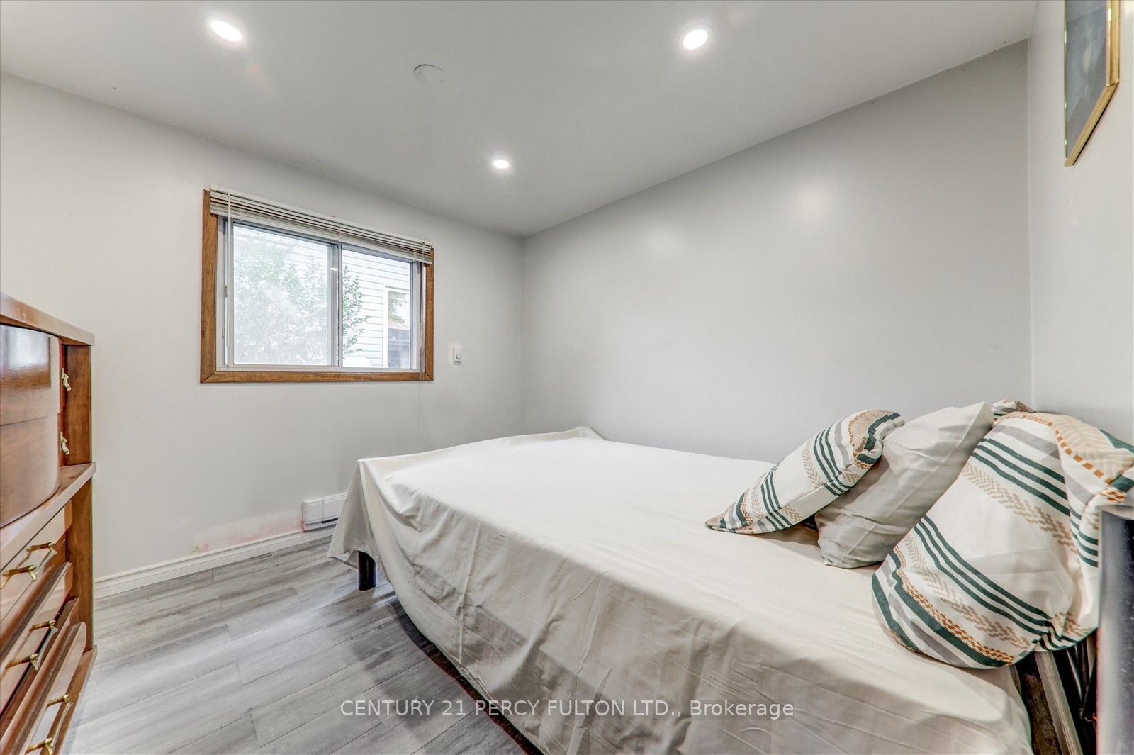 135 Cedar Crest Beach Road Property Photo 15