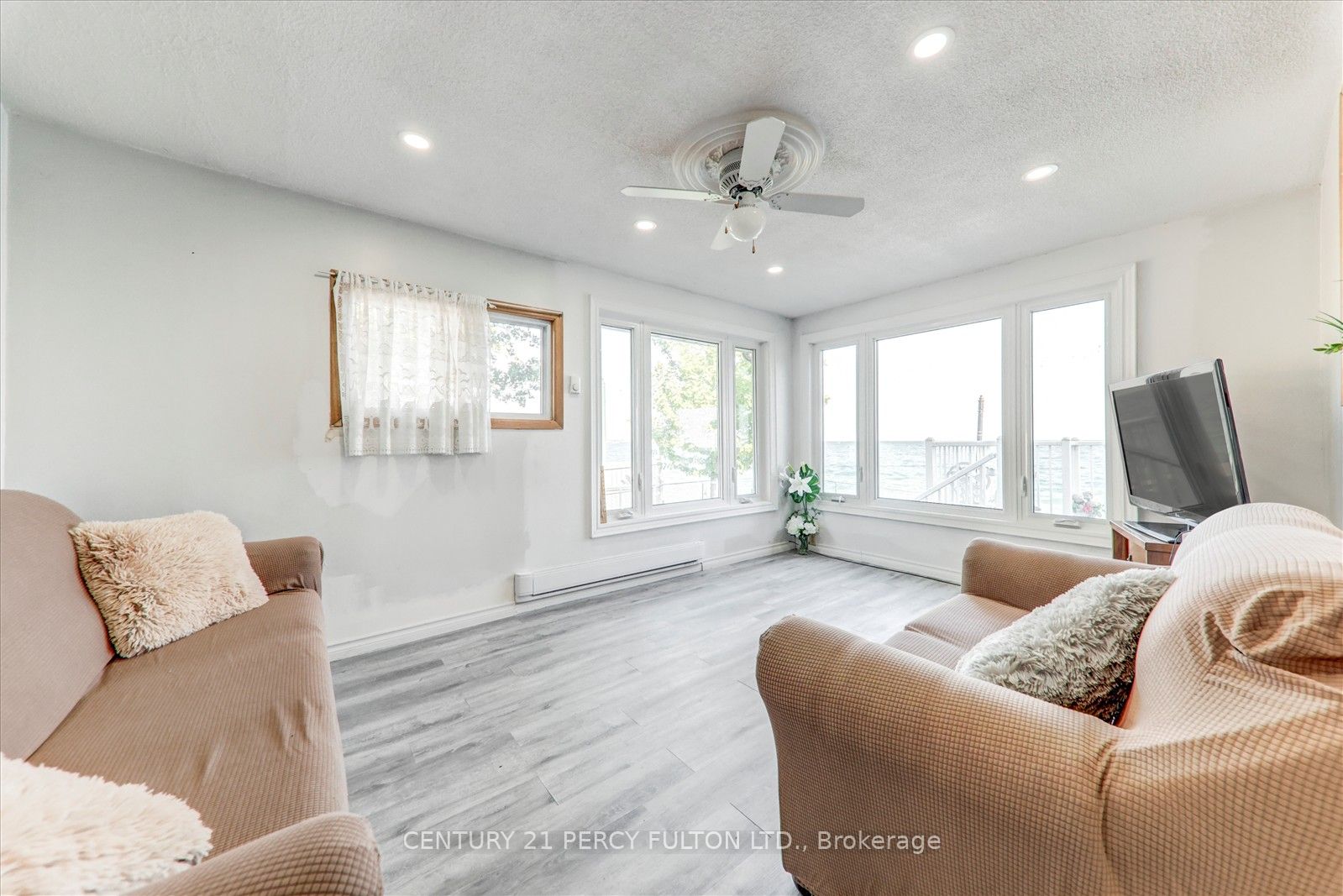 135 Cedar Crest Beach Road Property Photo 18