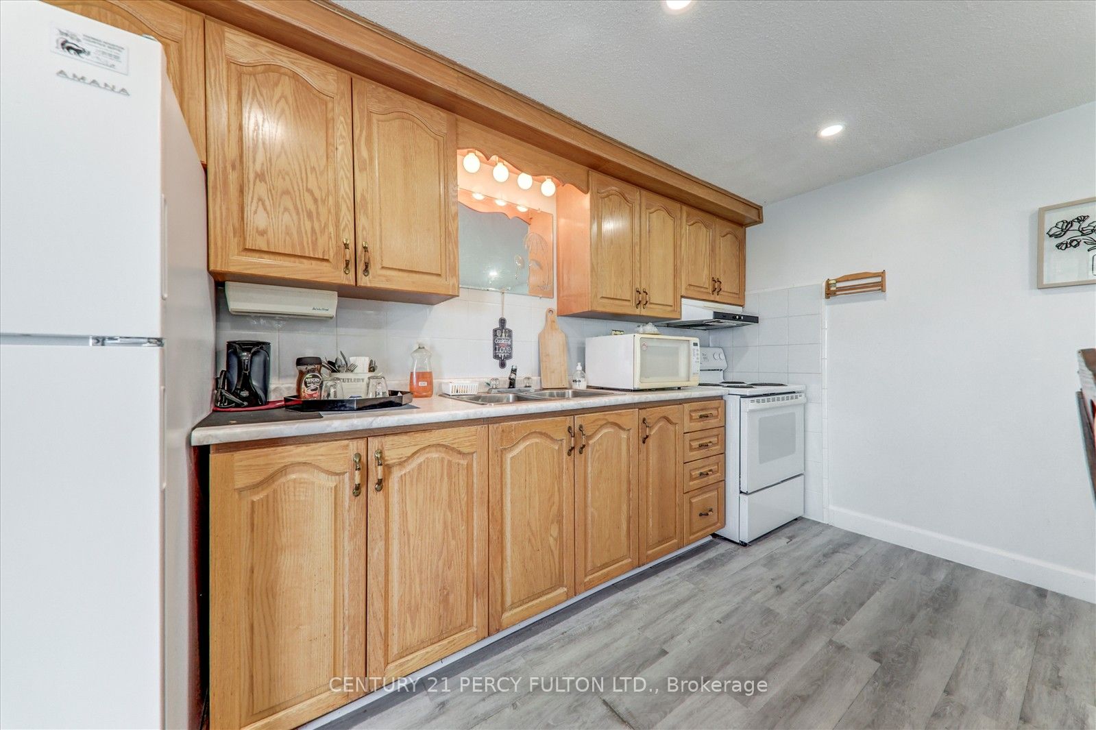 135 Cedar Crest Beach Road Property Photo 24