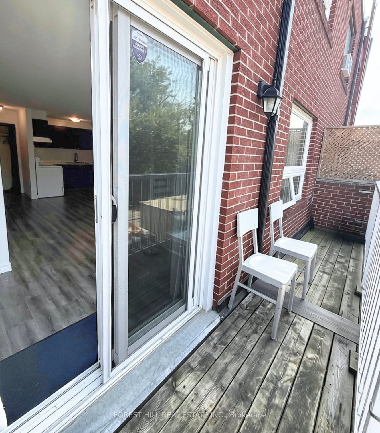 422 Danforth Avenue B Property Photo 15