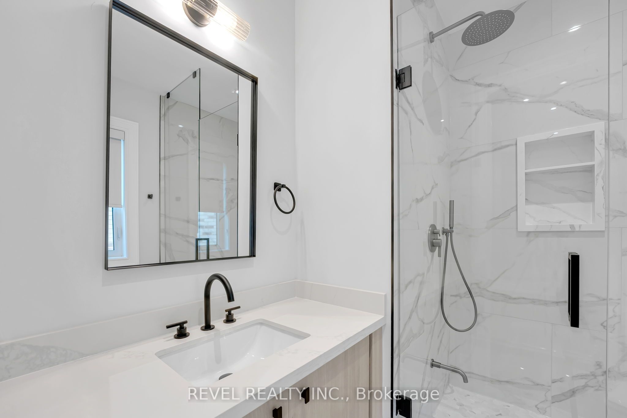 1472 Highbush Trail Property Photo 38