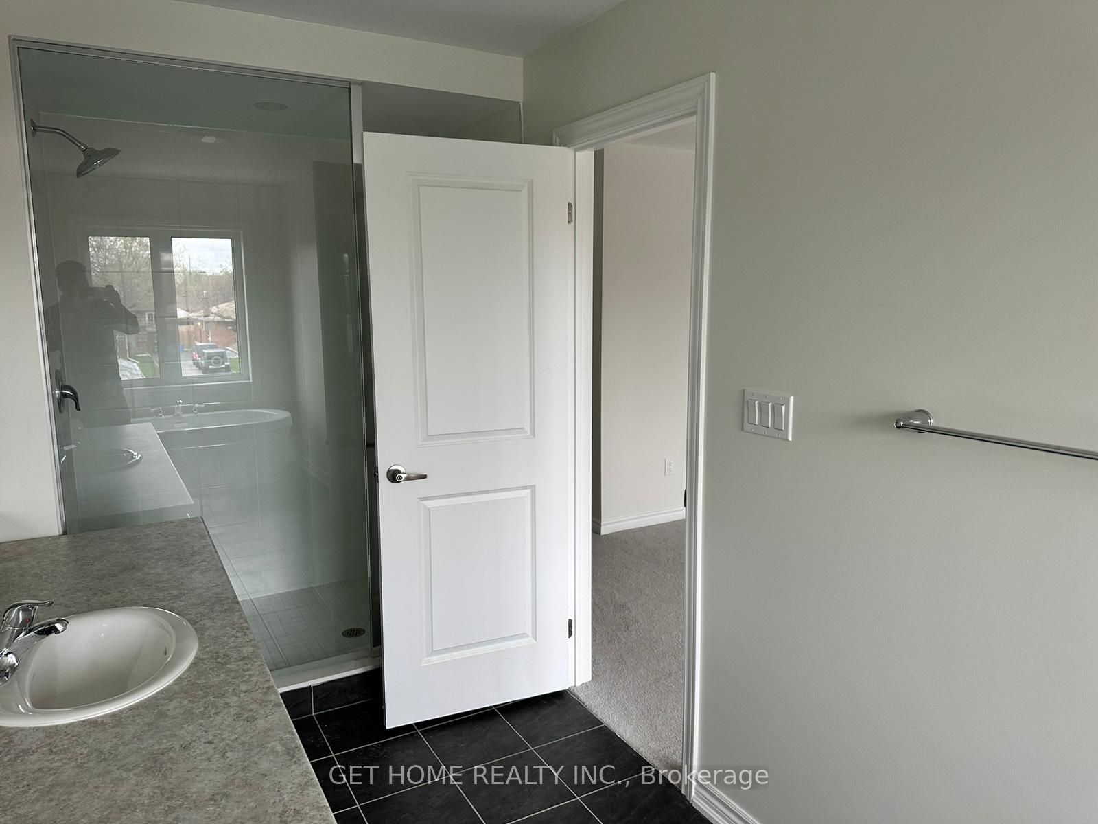 258 Okanagan Path Property Photo 19
