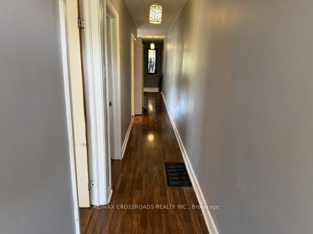 840 Danforth Road Upper Property Photo 7