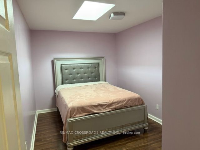 840 Danforth Road Upper Property Photo 9