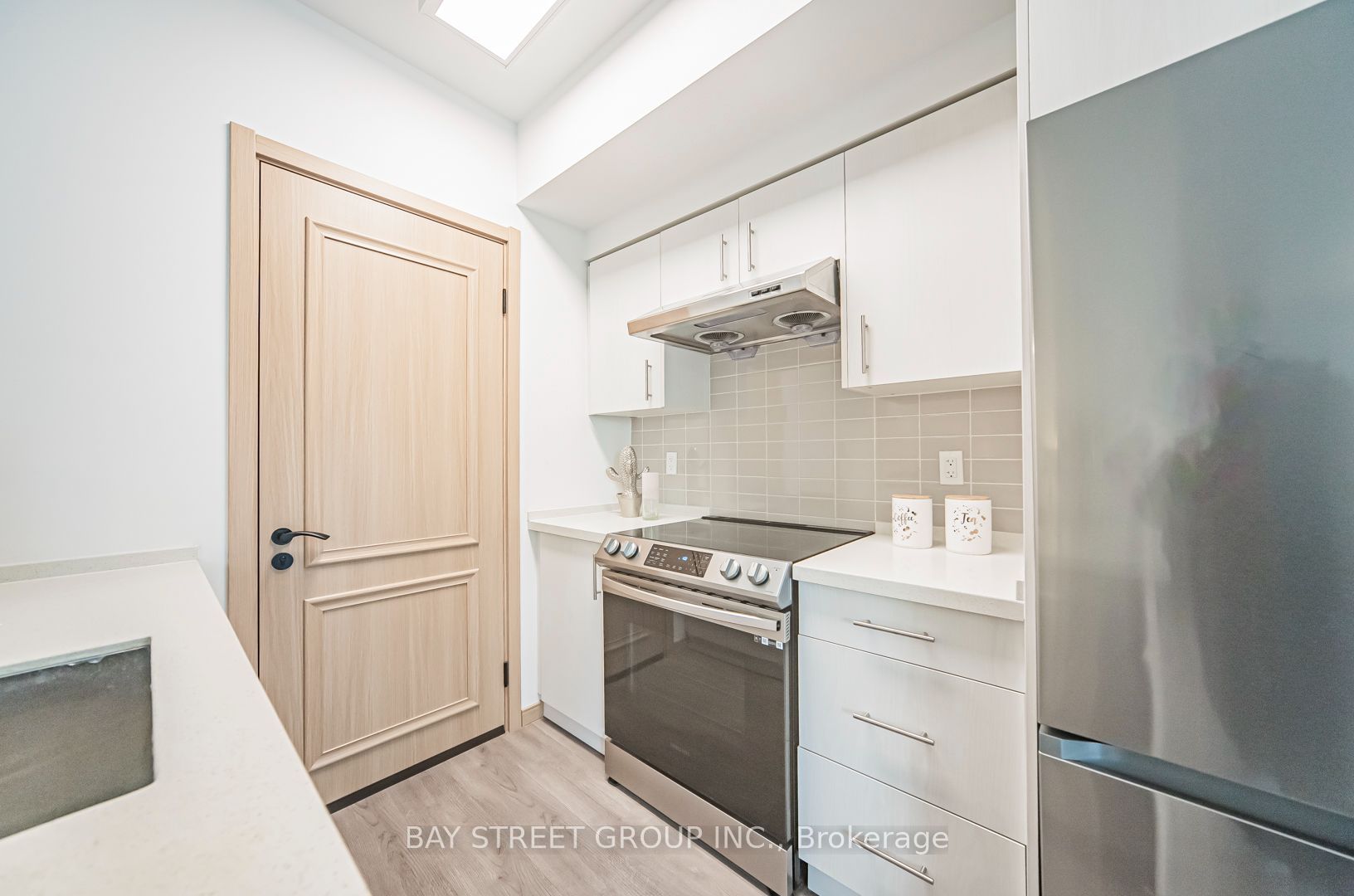 50 Morecambe Gate B308 Property Photo 8