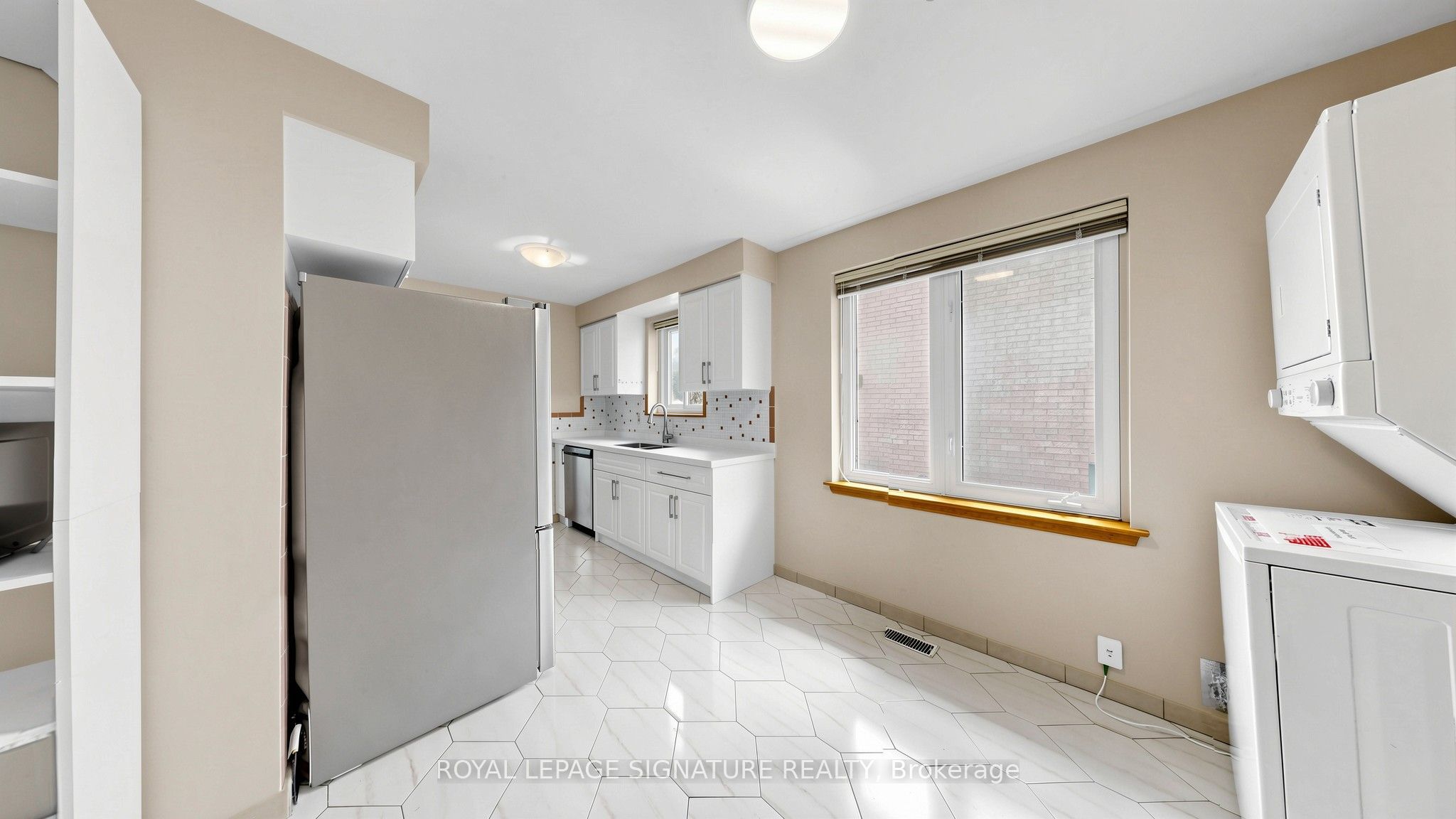 146 Maybourne Avenue Property Photo 7
