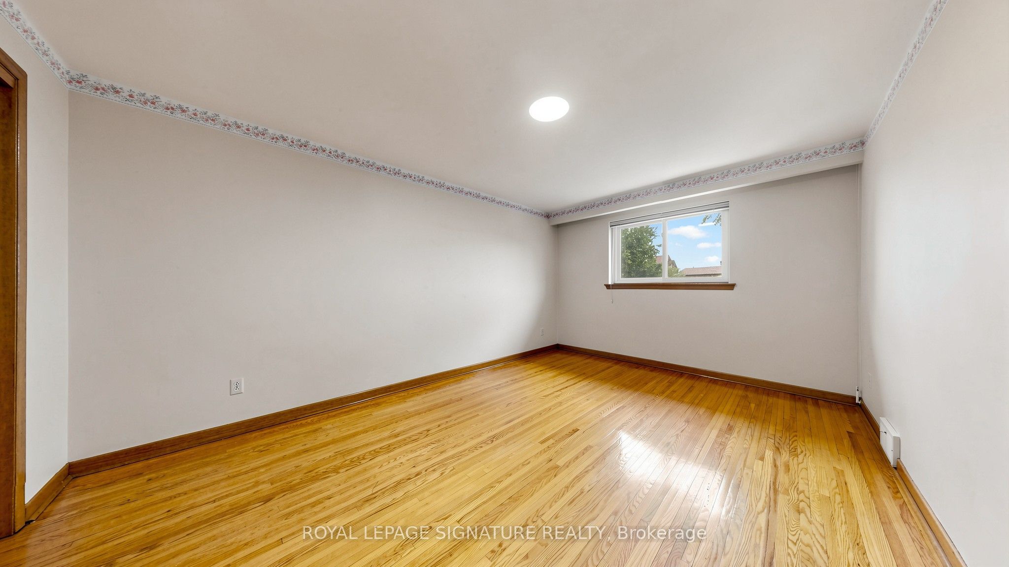 146 Maybourne Avenue Property Photo 16