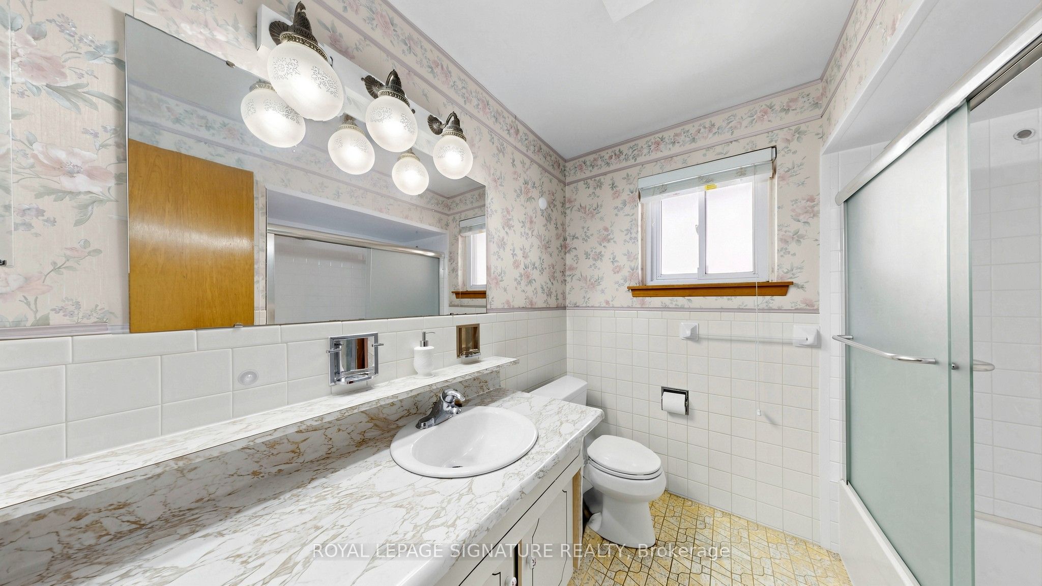 146 Maybourne Avenue Property Photo 20