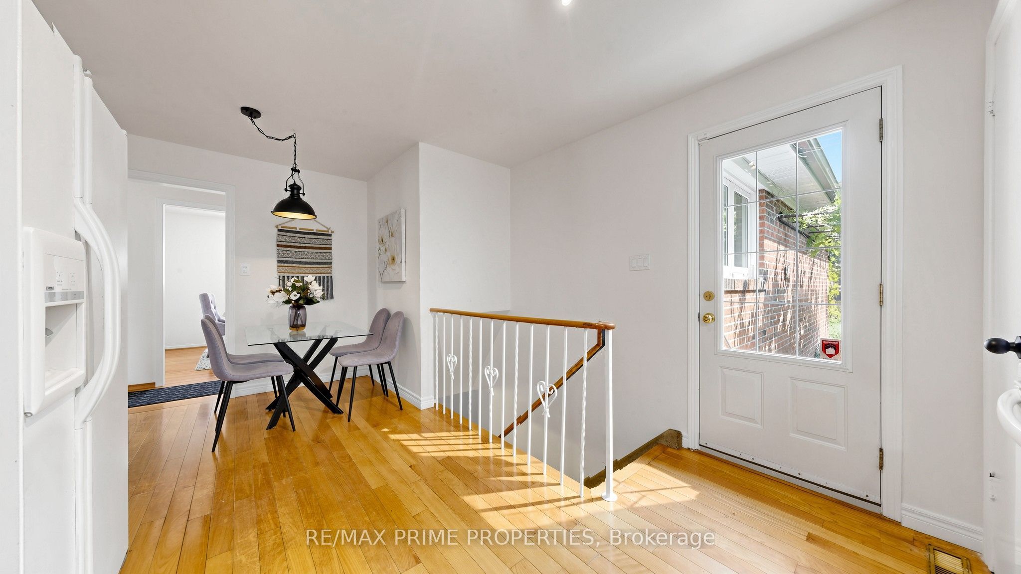 3 Leeswood Crescent E Property Photo 20